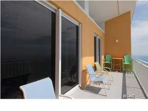 Splash Condo - Residential