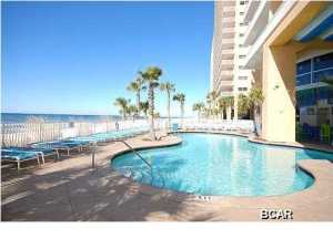 Splash Condo - Residential