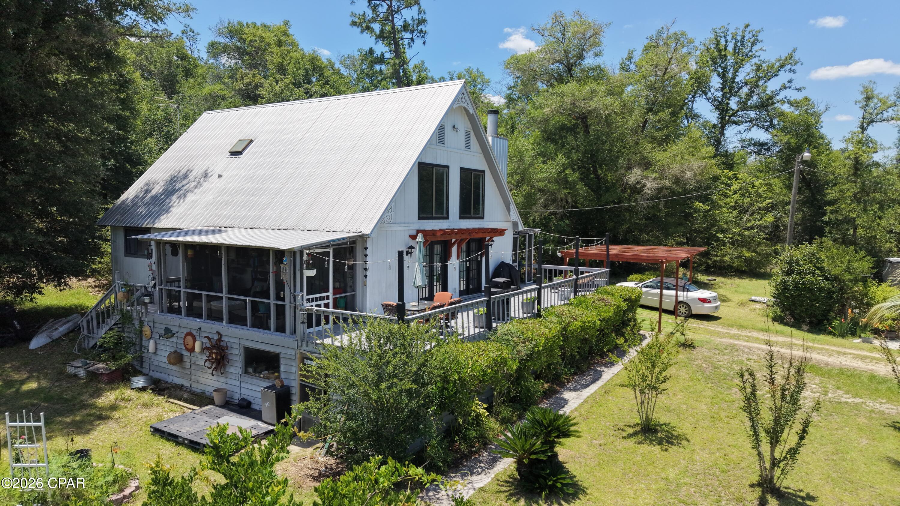Compass Lake In The Hills - Residential