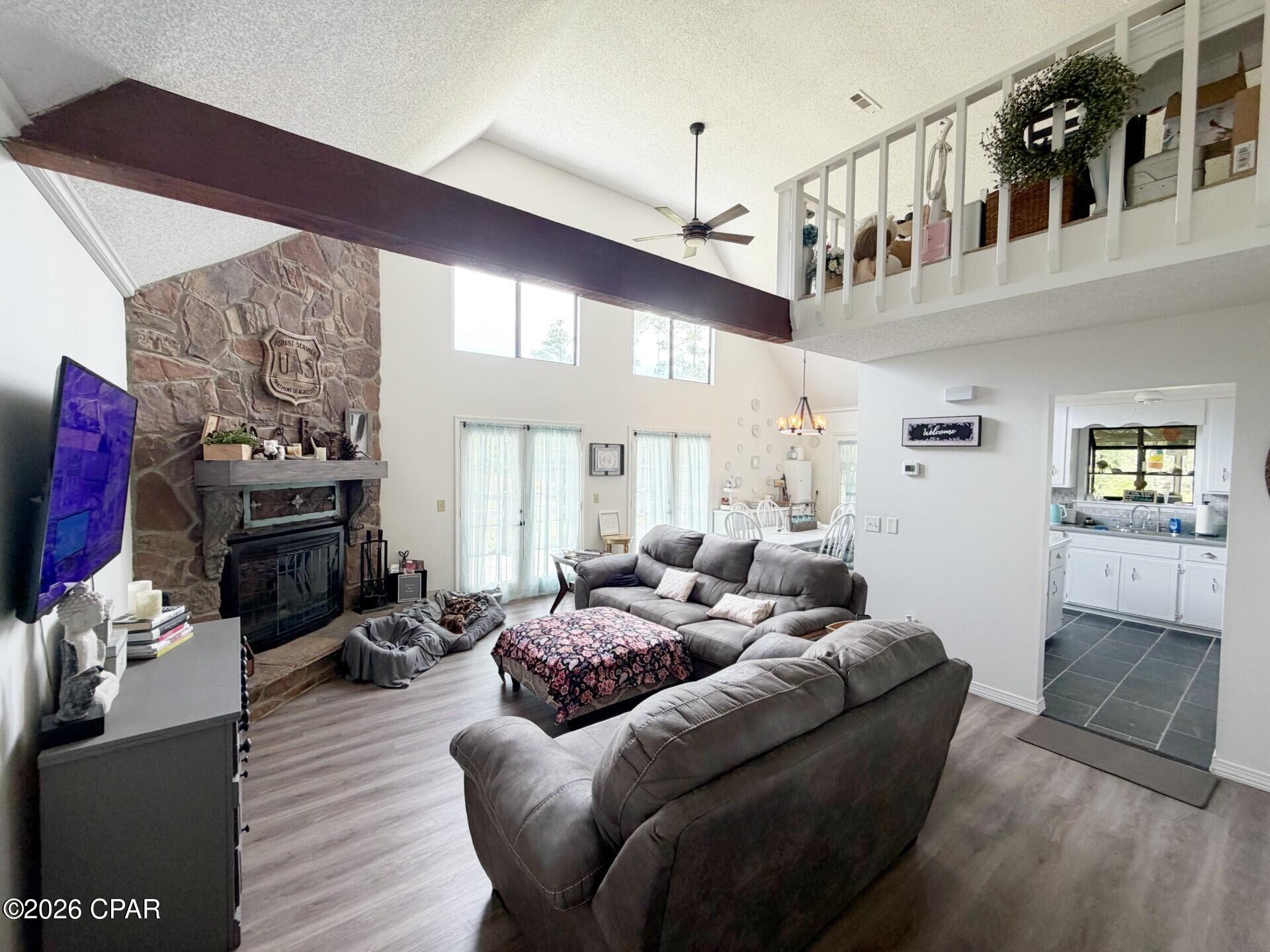 Compass Lake In The Hills - Residential