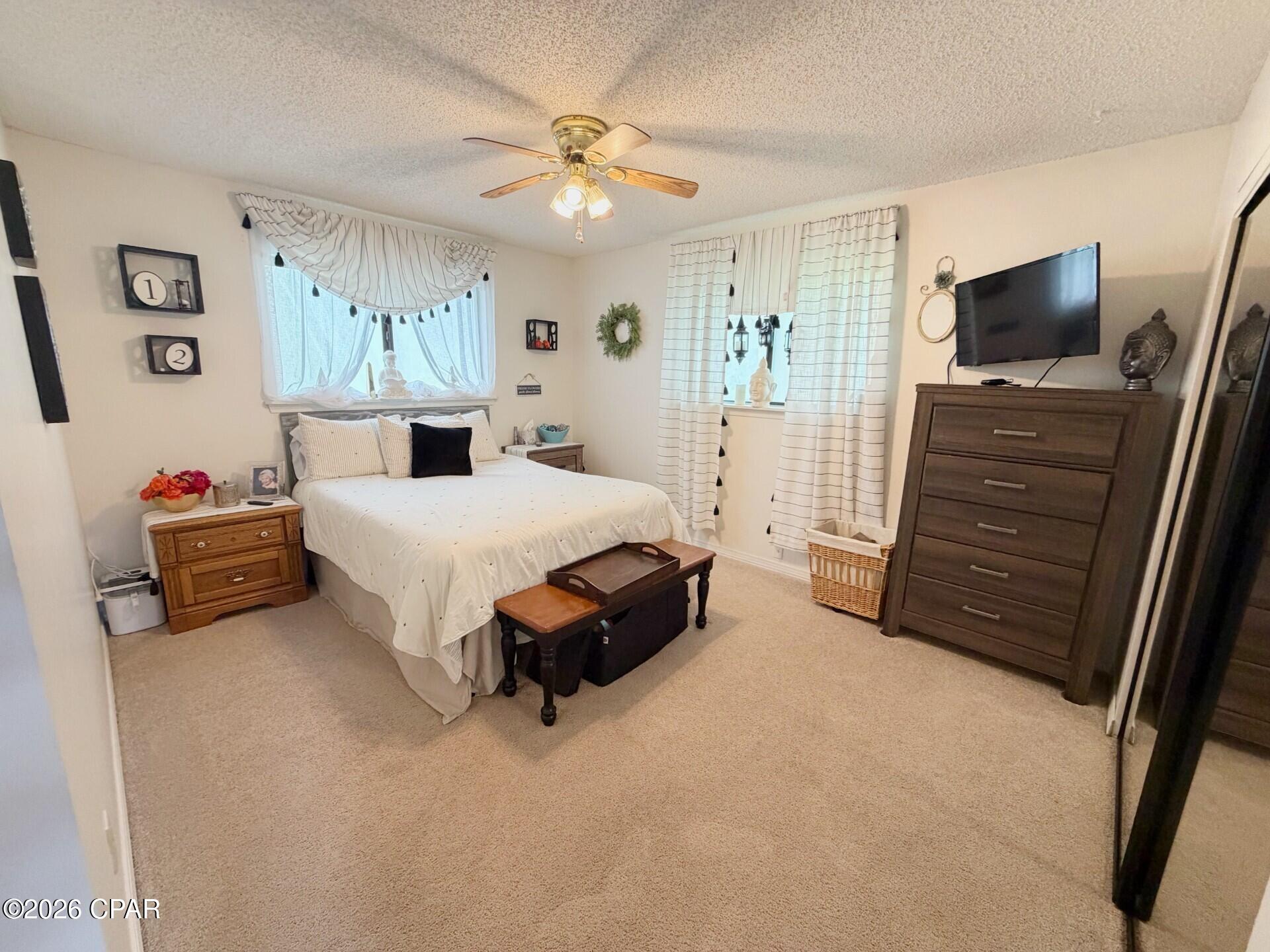 Compass Lake In The Hills - Residential