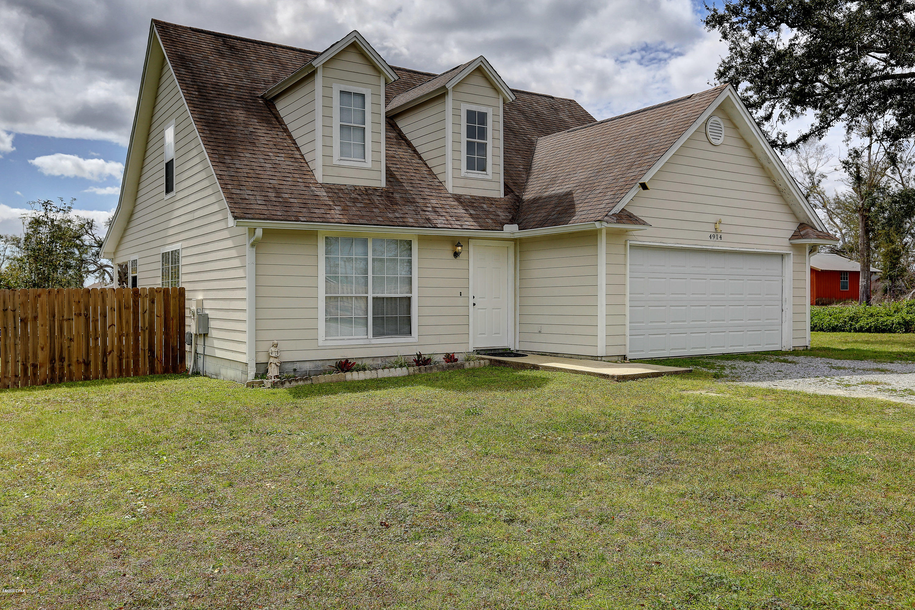 Don't miss your chance to check out this beautiful and inviting 3 Bedroom, 2 Bathroom home. Centrally located and only 15 miles from Tyndall Airforce base and 30 minutes from Panama City Beach, you can't go wrong with the location! With plenty of room both inside and out, from the open floor plan to the fenced in back yard, you'll love what this home has to offer. The Master Bedroom & Master Bathroom are downstairs while the other two Bedrooms & Bathroom are upstairs. The kitchen features plenty of cabinet and counter space along with Stainless Steel appliances. Bring your boat, toys and/or recreational vehicles because there's plenty of room to store them, not to mention this home is within walking distance of Deerpoint Lake and High Point Boat Ramp/Park. The only thing missing is you! Call a Realtor today to schedule your private showing!

If important please verify all measurements.