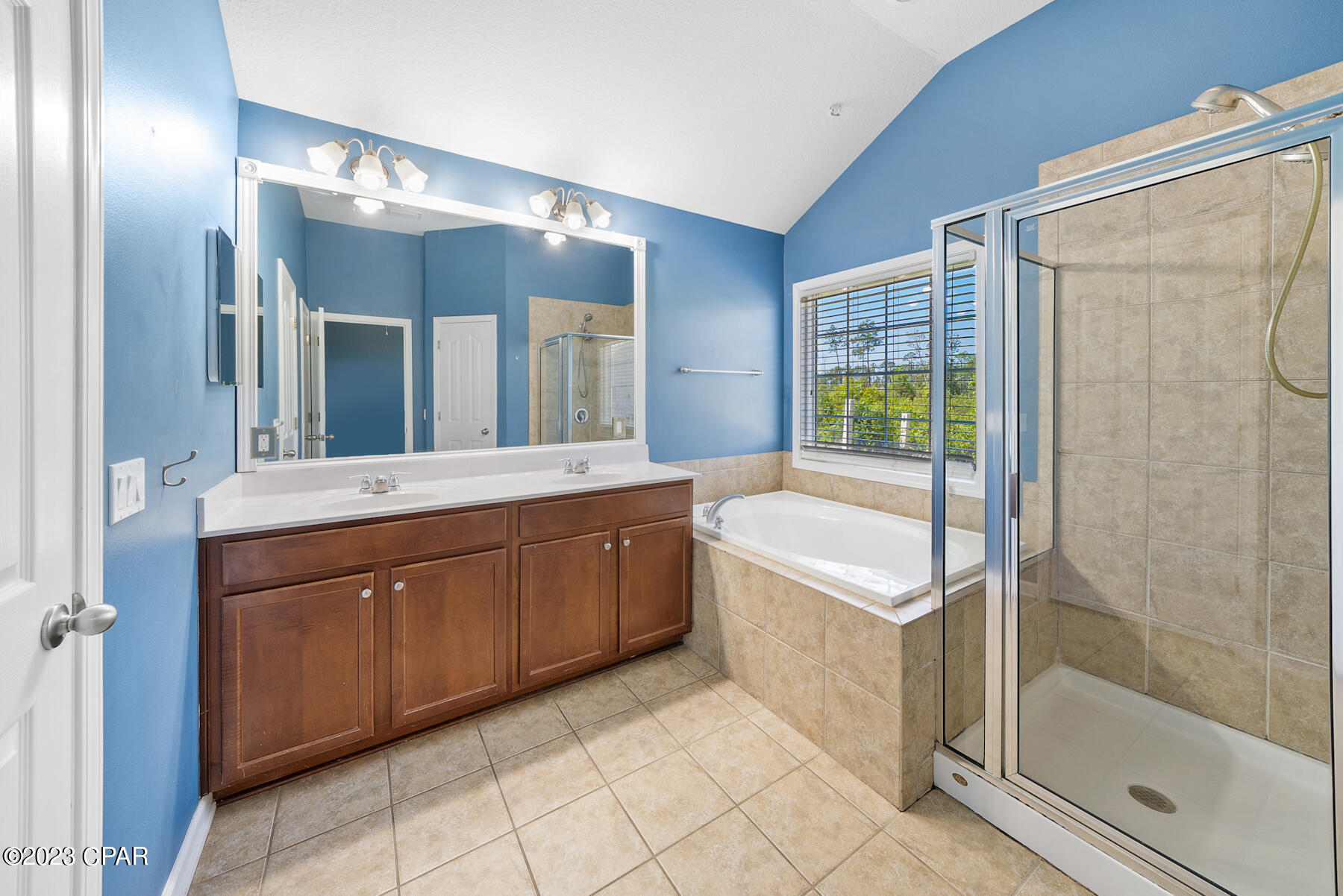 Hawks Landing - Residential