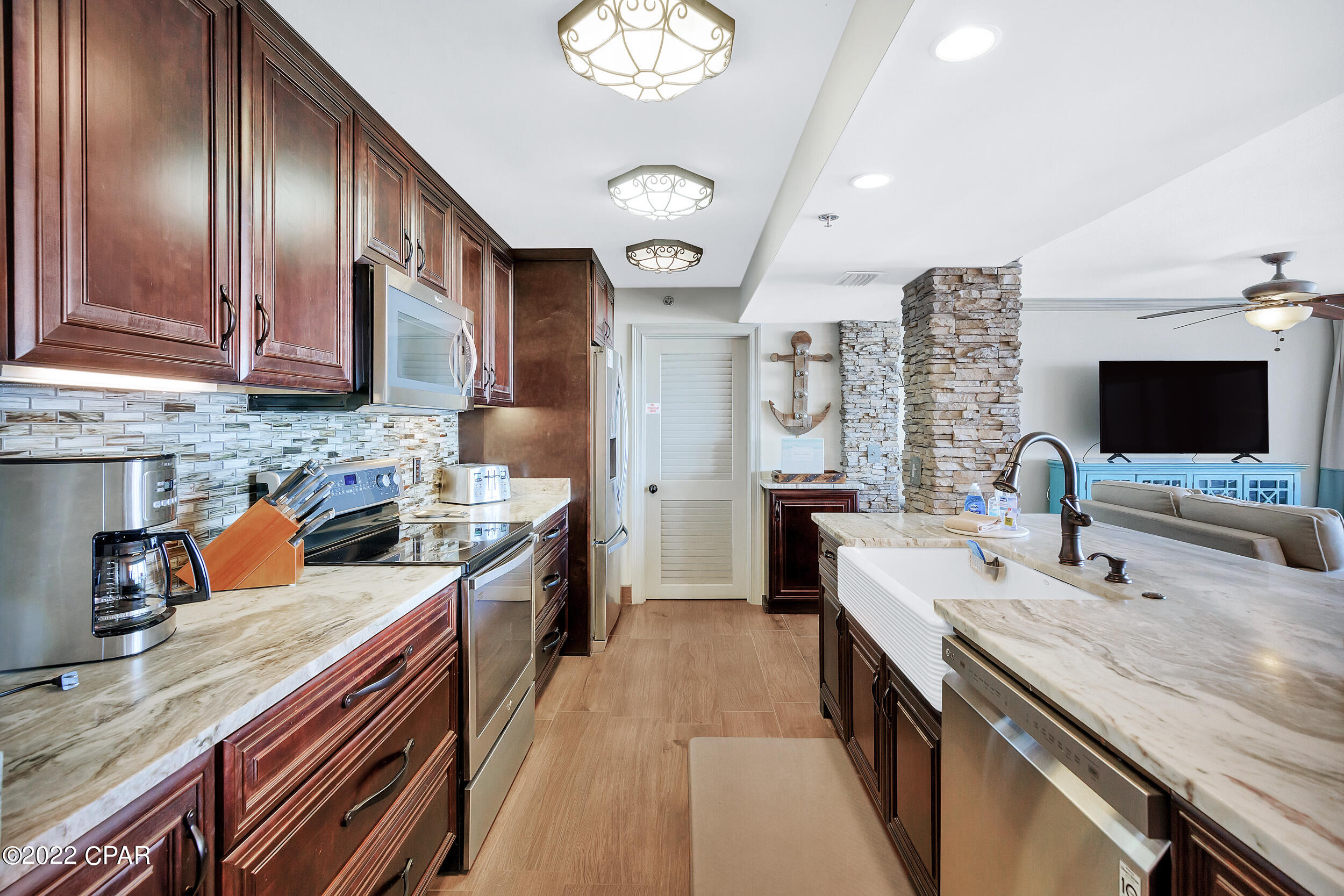 Long Beach Towers II - Residential