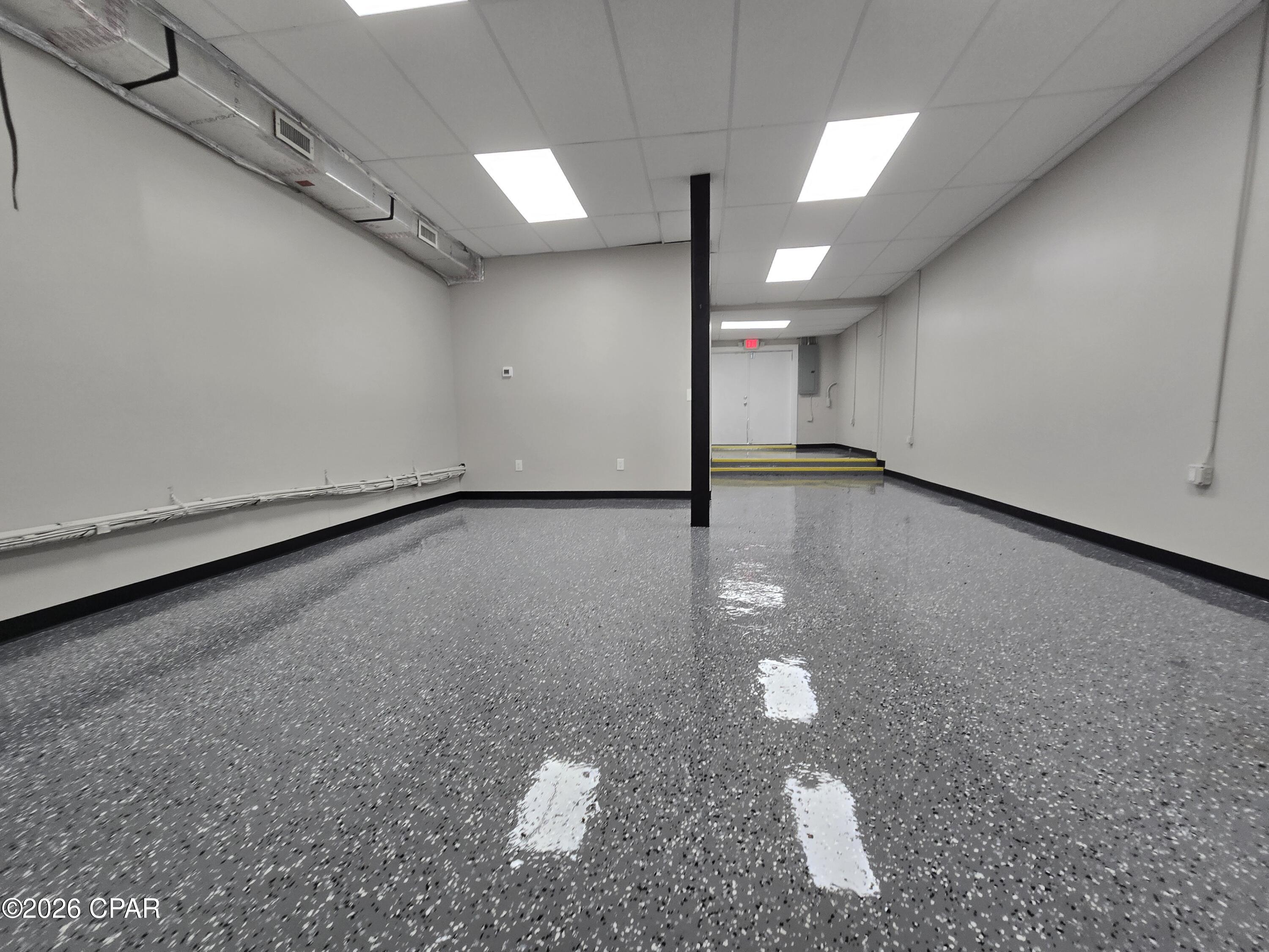 [No Recorded Subdiv] - Commercial Lease