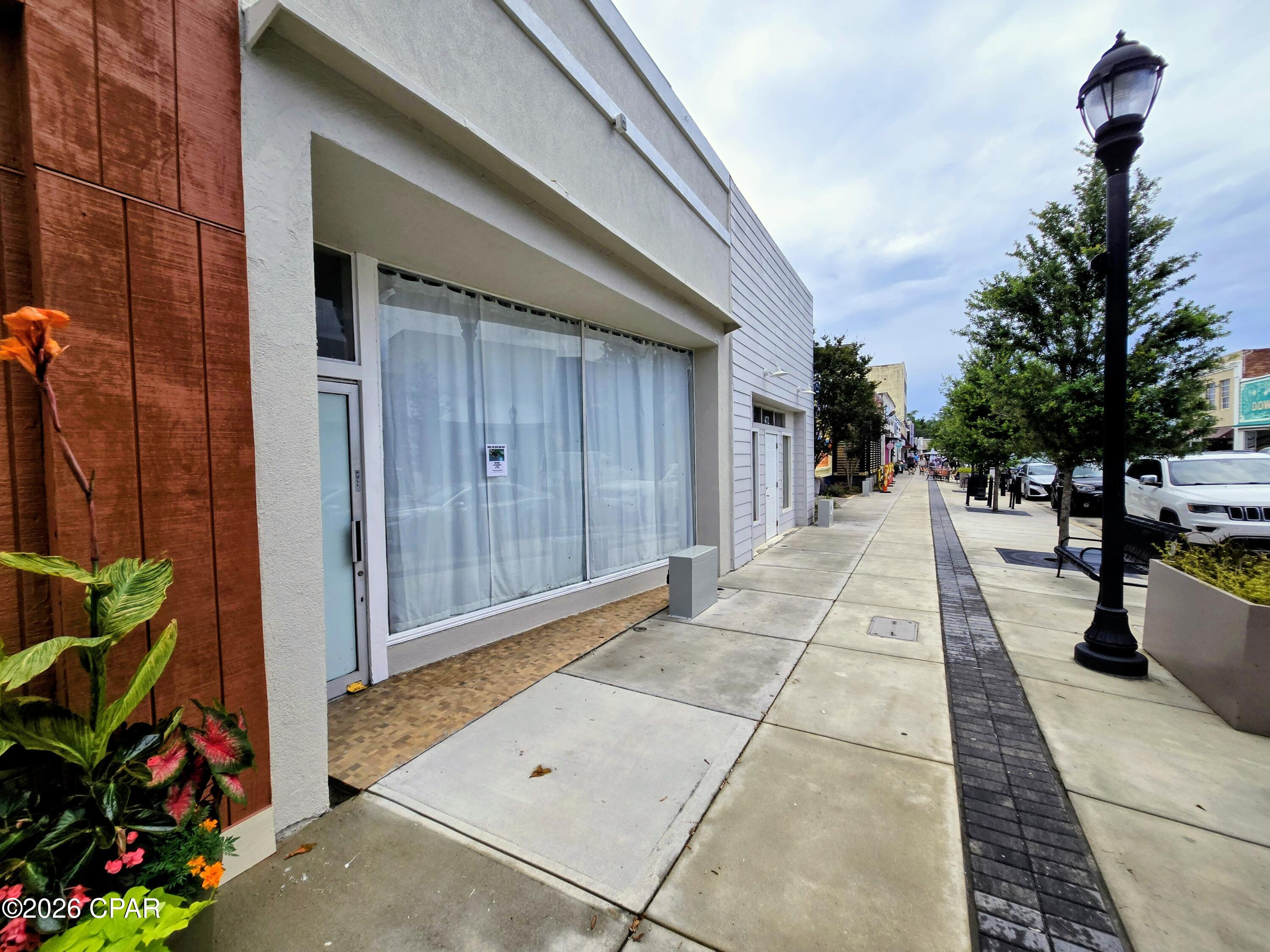 [No Recorded Subdiv] - Commercial Lease