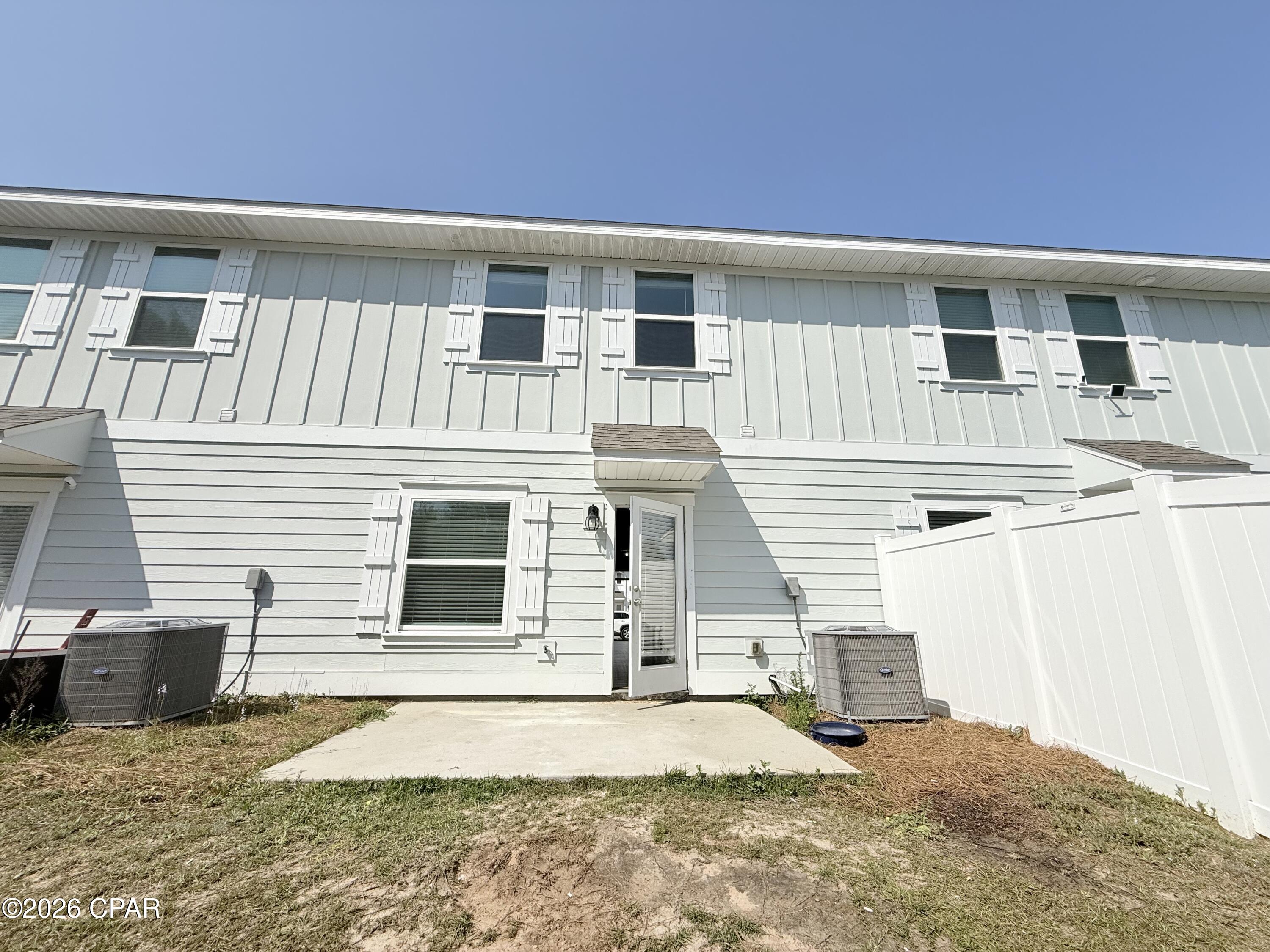 [No Recorded Subdiv] - Residential Lease