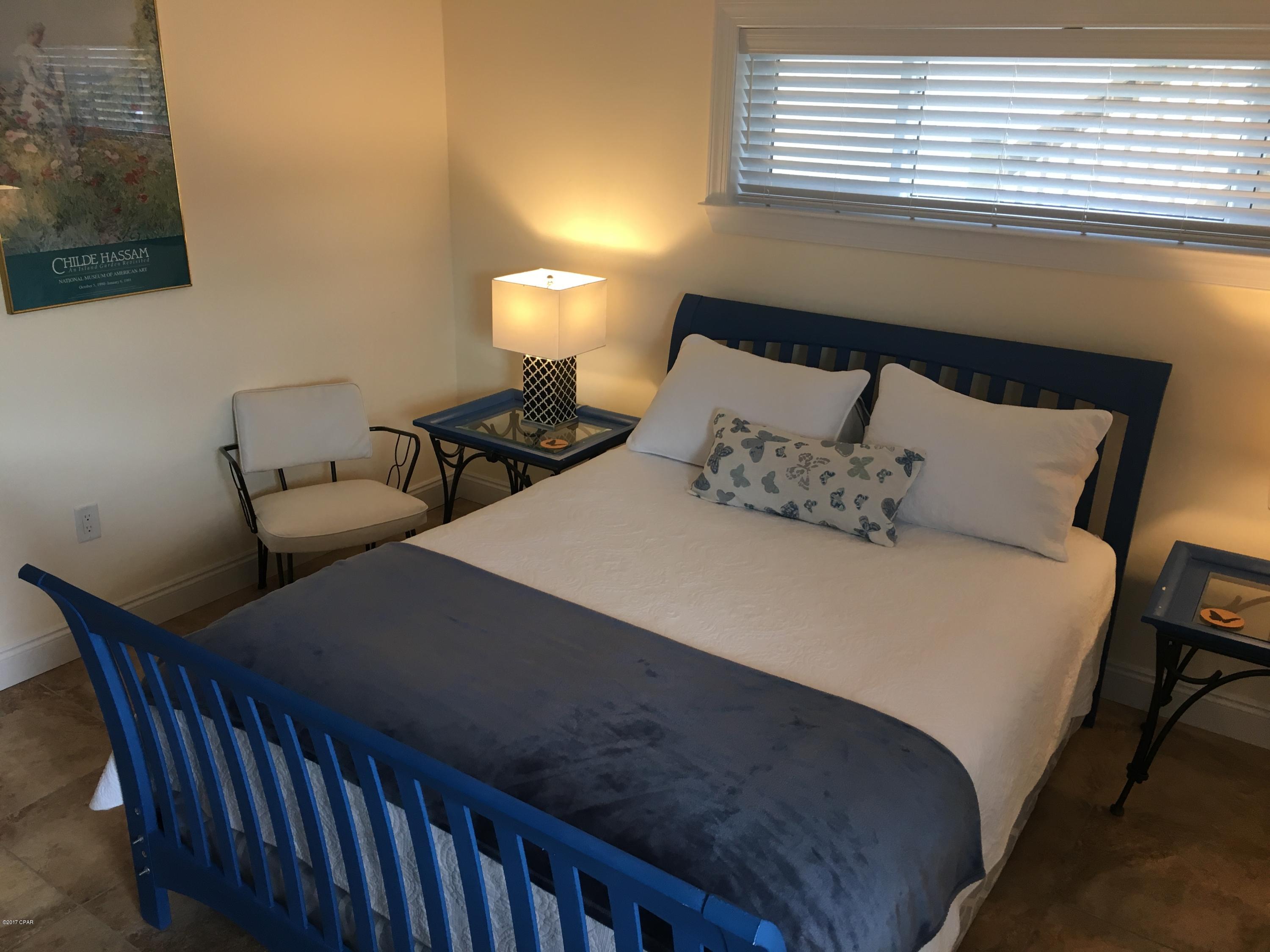 Gulf Lagoon Beach - Residential Lease