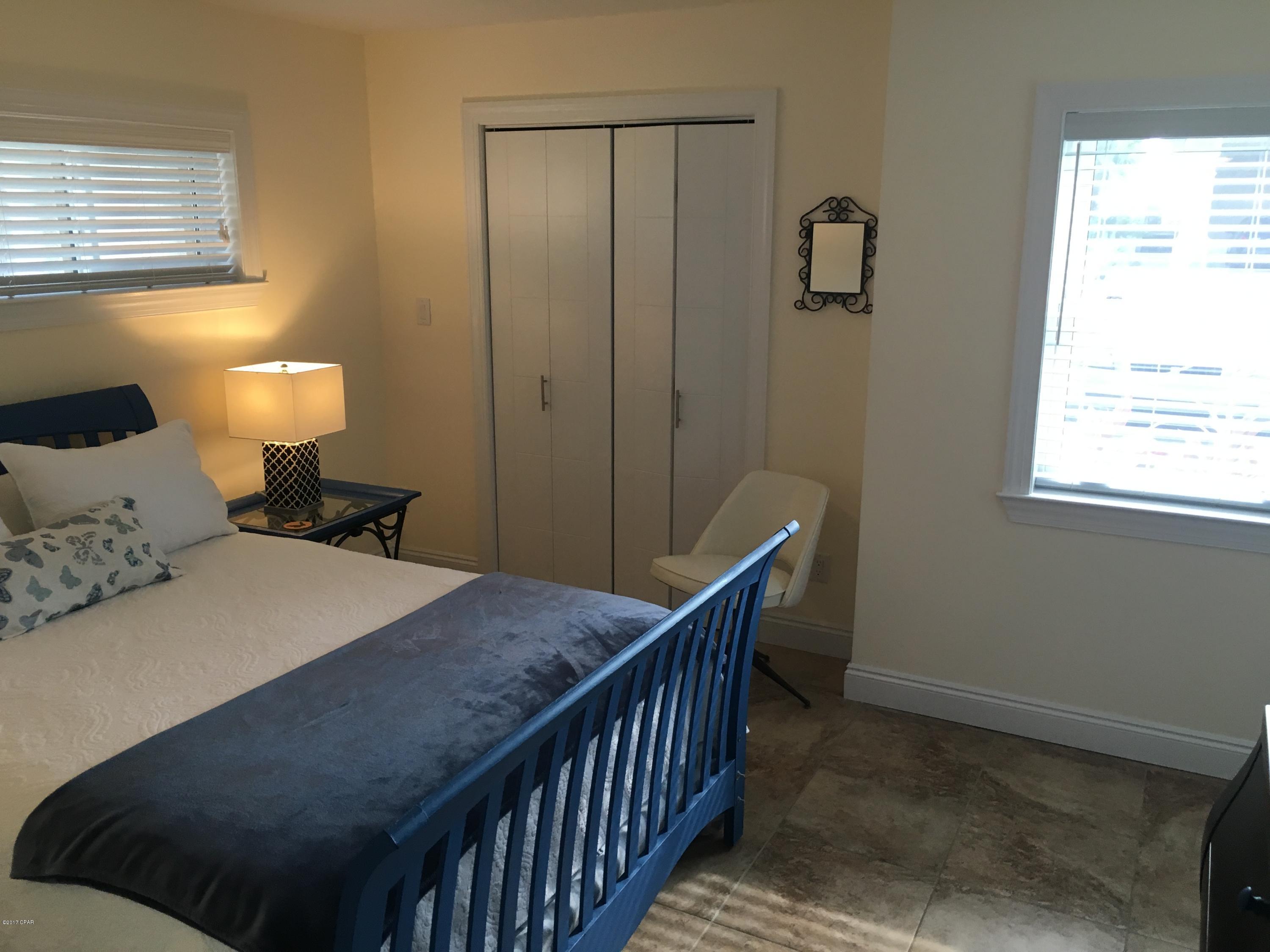 Gulf Lagoon Beach - Residential Lease