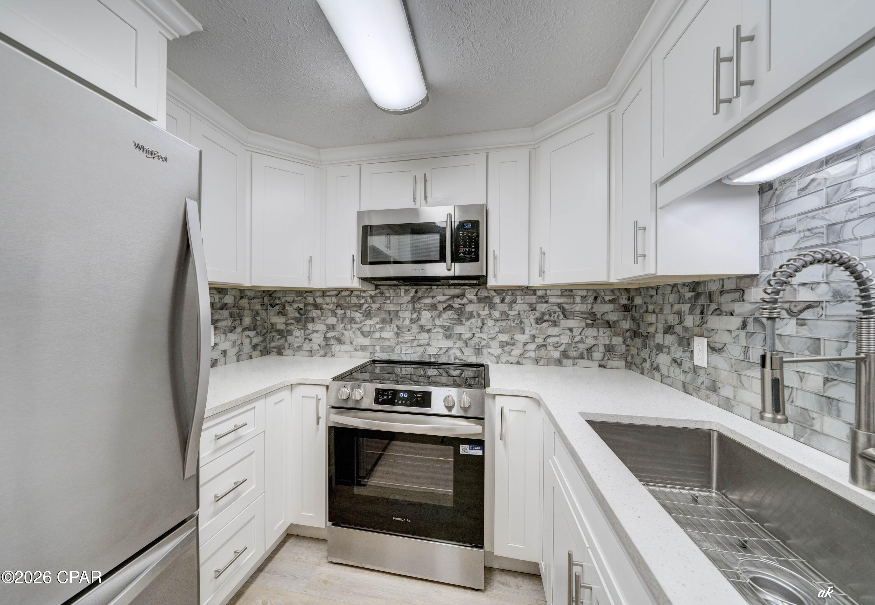 Belaire Estates U-4 - Residential