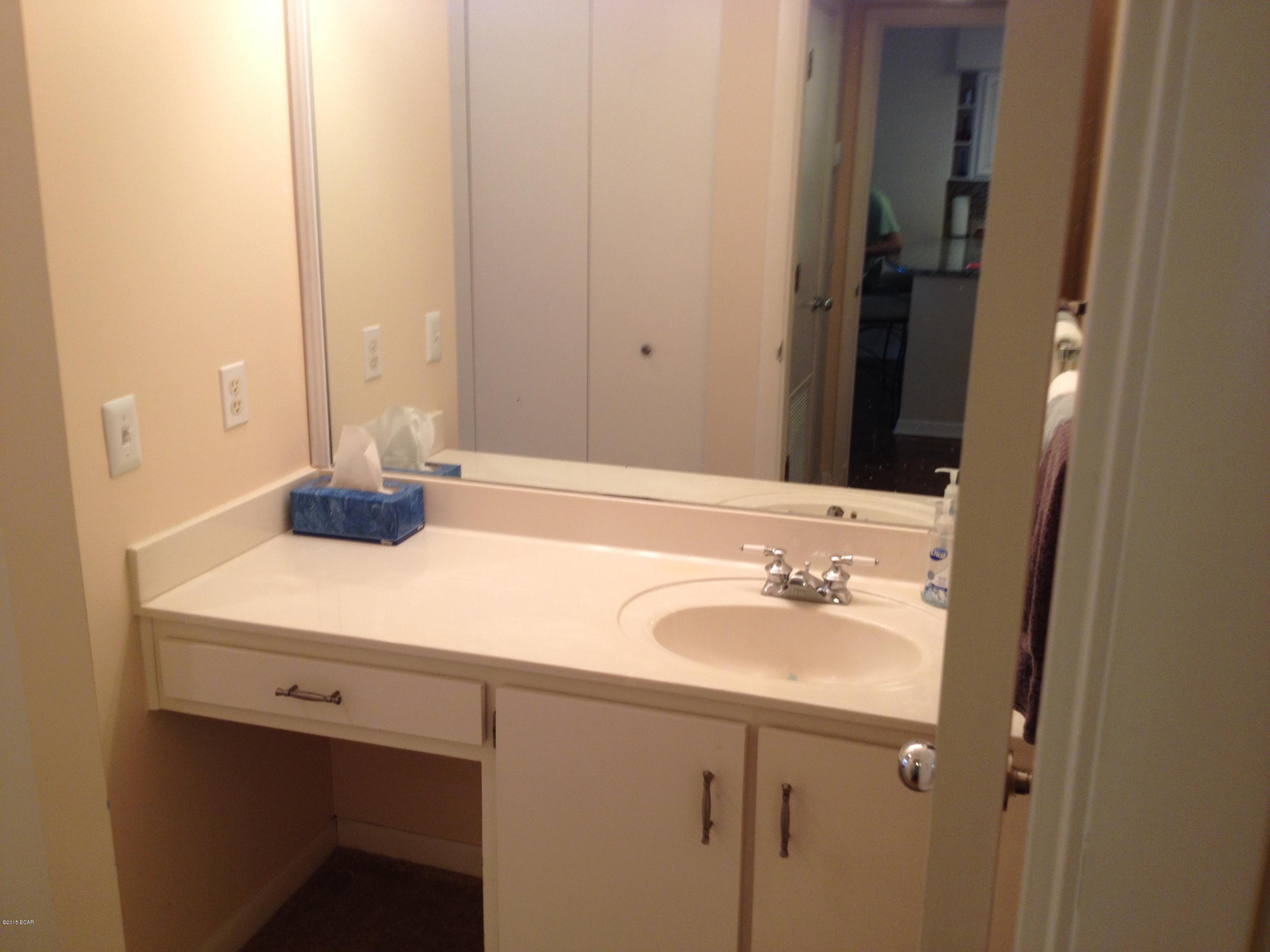 Bay Point Studio Villas Unit 3 - Residential