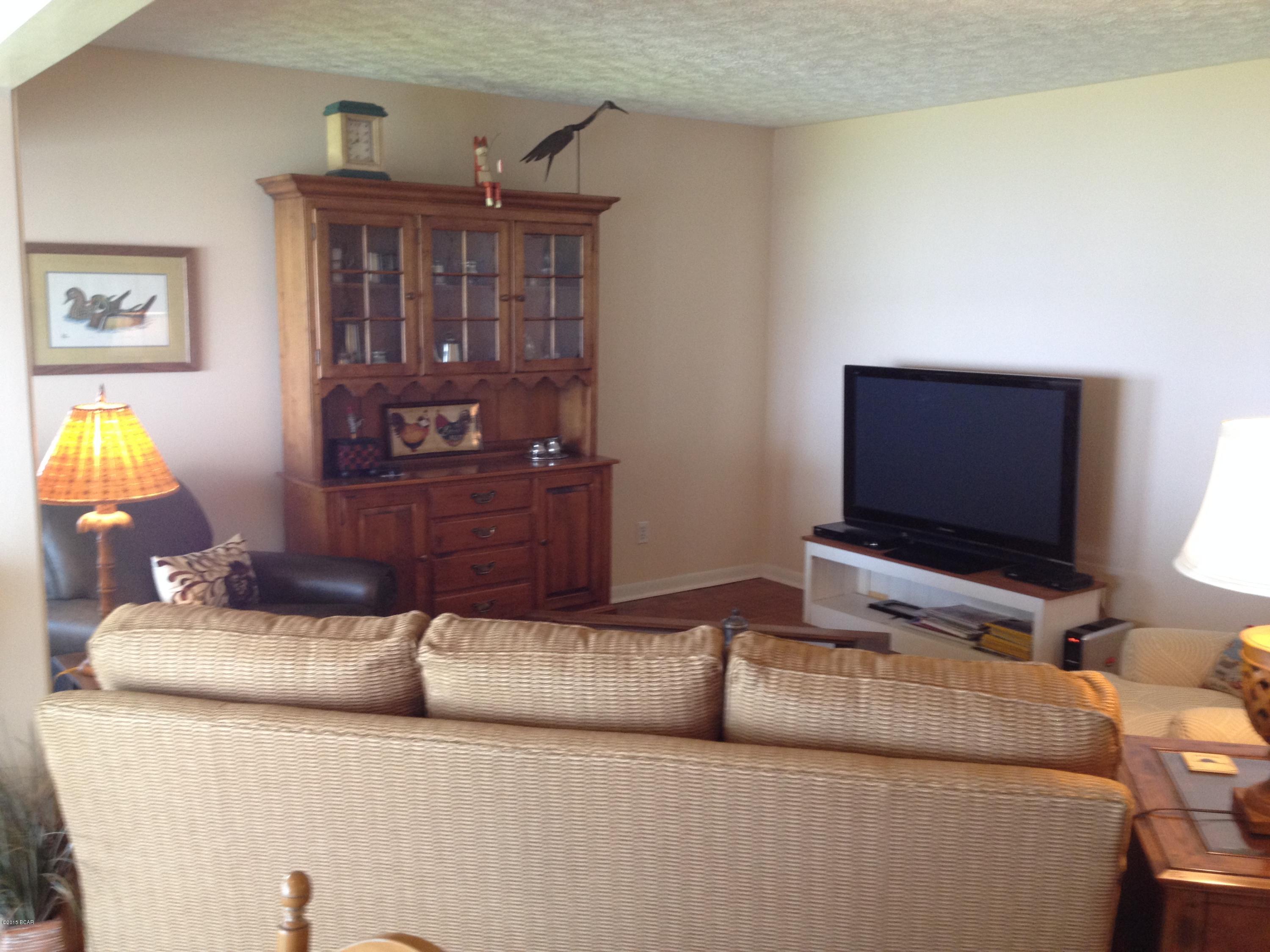 Bay Point Studio Villas Unit 3 - Residential