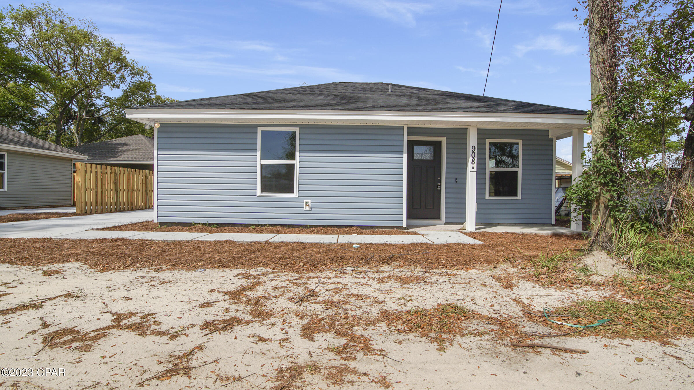 [No Recorded Subdiv] - Residential Lease