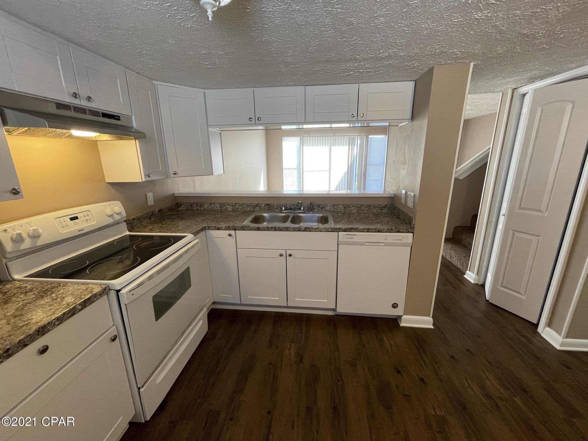 Gulf Coast Village U-2 - Residential Lease