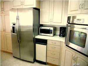 Summerwinds Condo - Residential