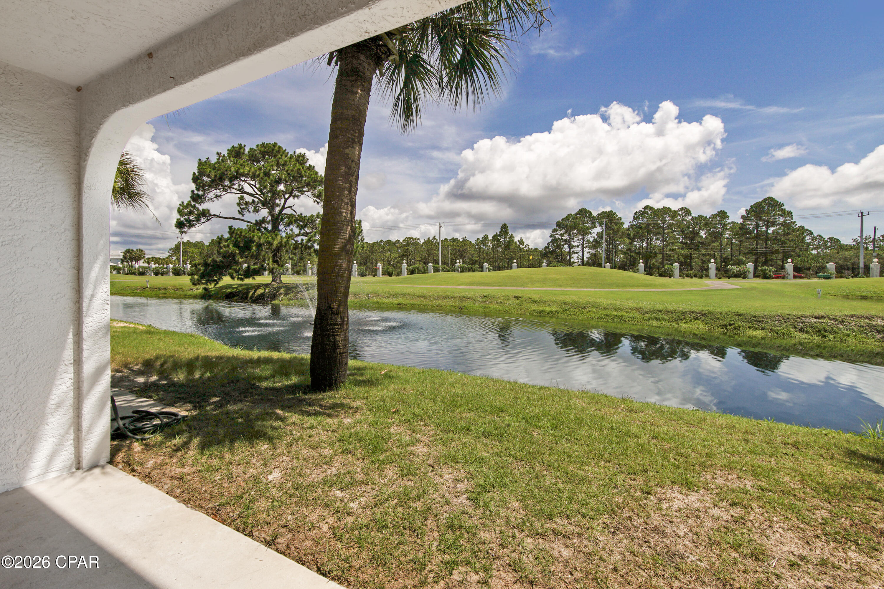 Edgewater Golf Villas V-B - Residential