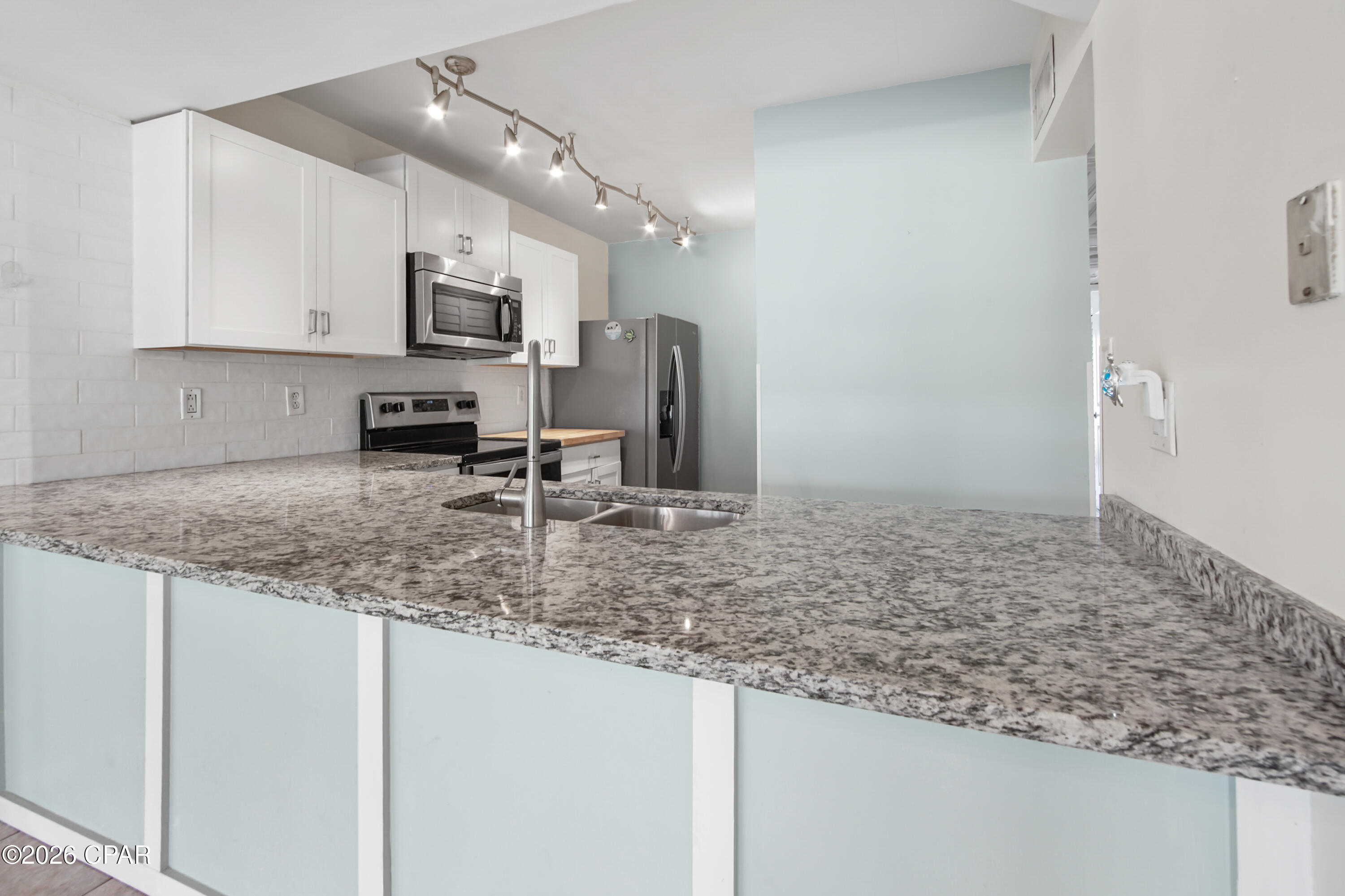 Edgewater Golf Villas V-B - Residential