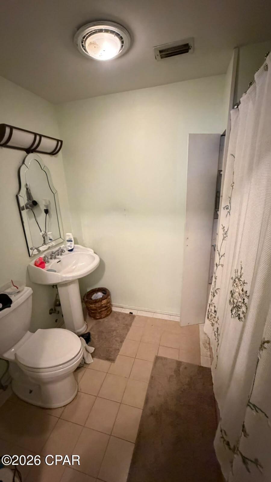 Golden Hwy Est Unit 2 - Residential