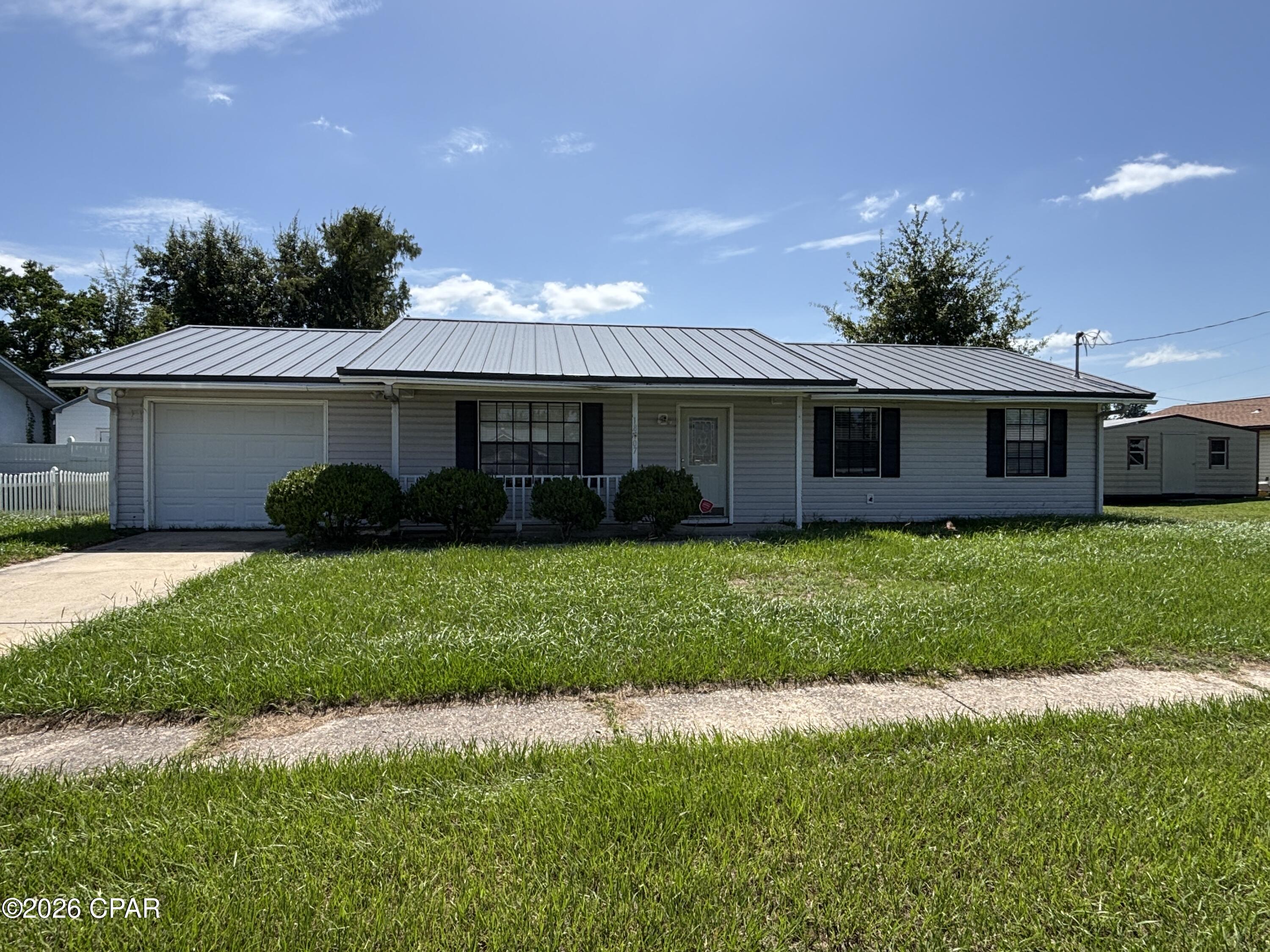 Pine Forest Est Ph 1 - Residential Lease