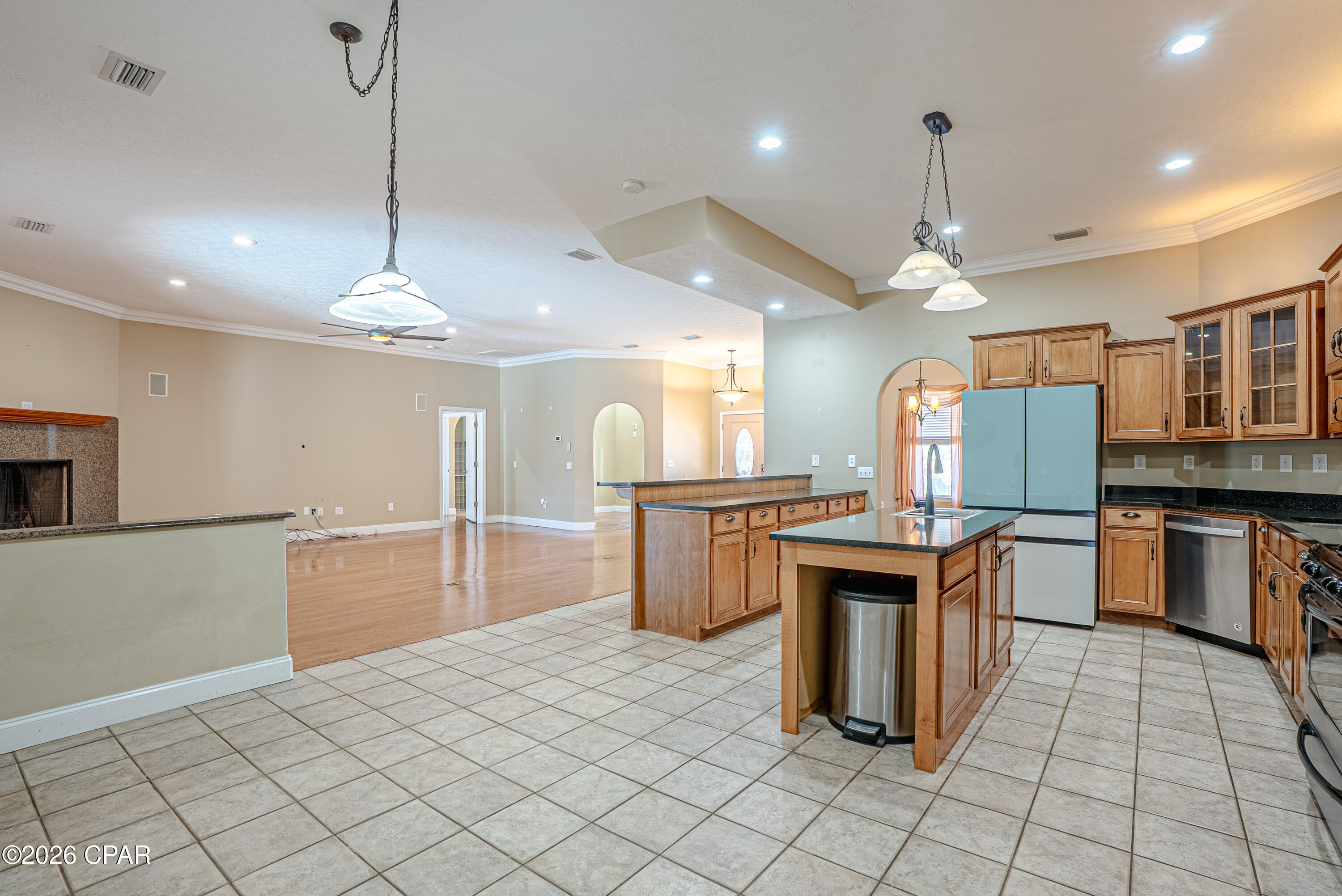 Kirkland Manor - Residential
