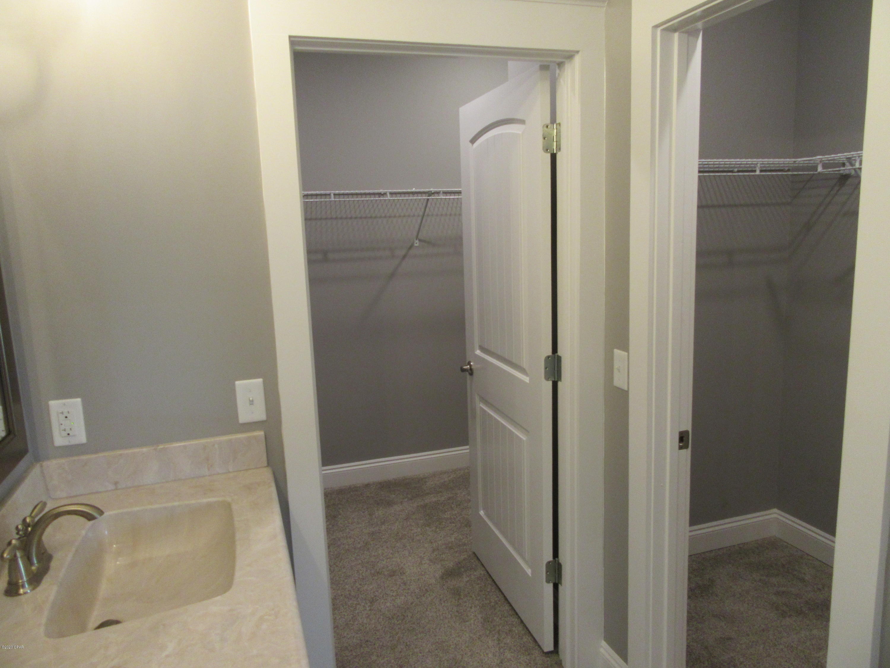 Parker Pines - Residential Lease