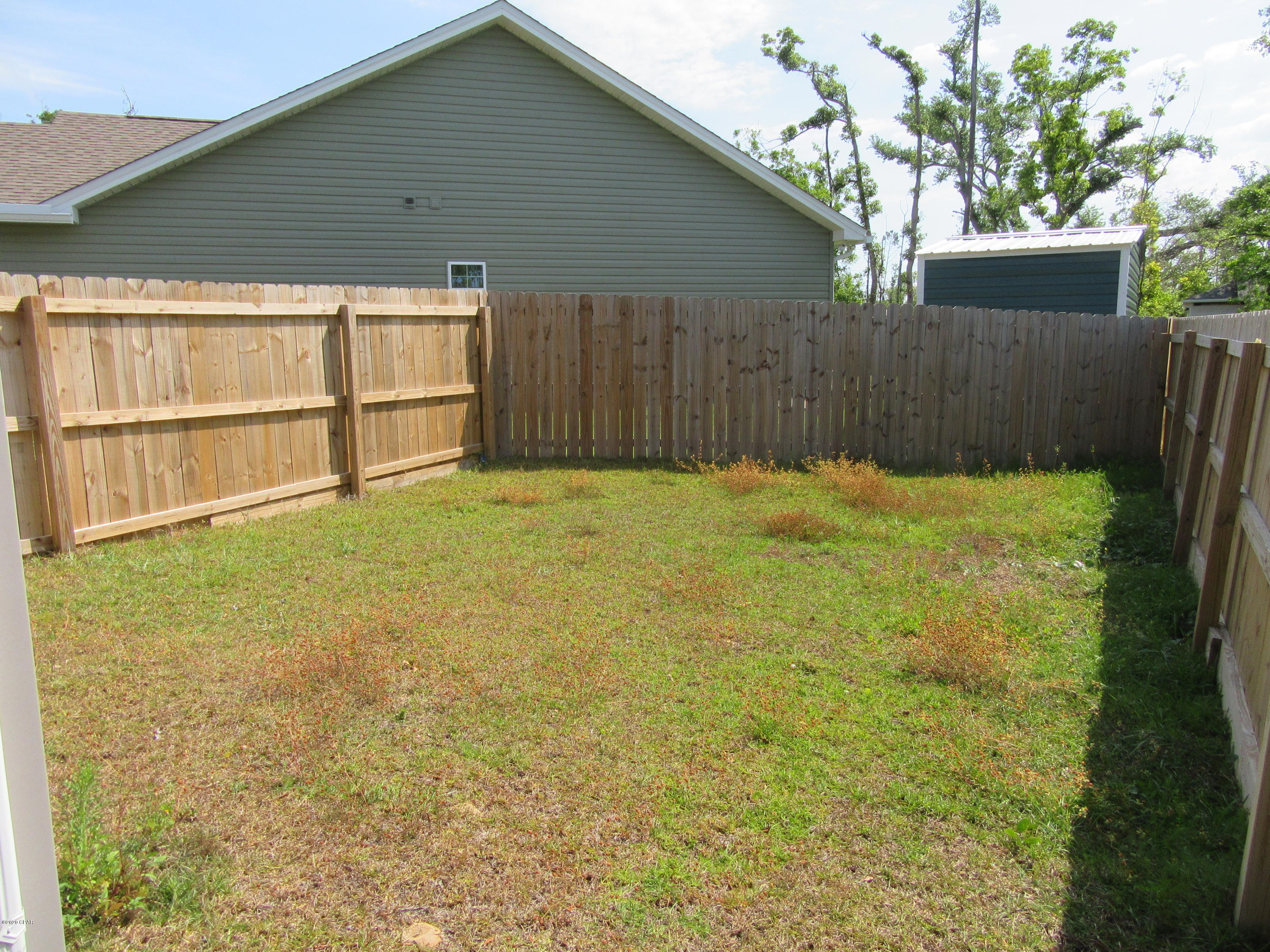 Parker Pines - Residential Lease