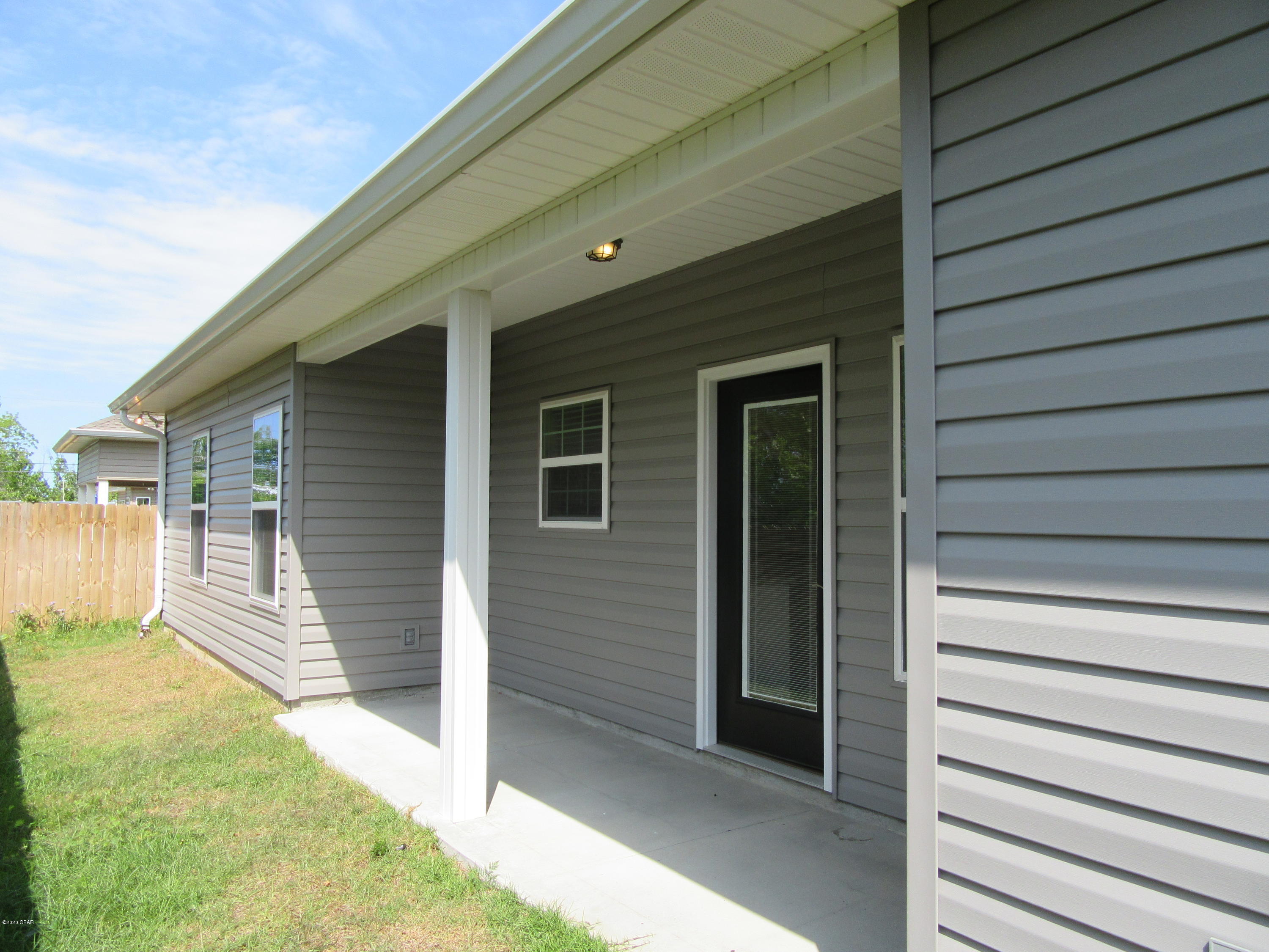 Parker Pines - Residential Lease