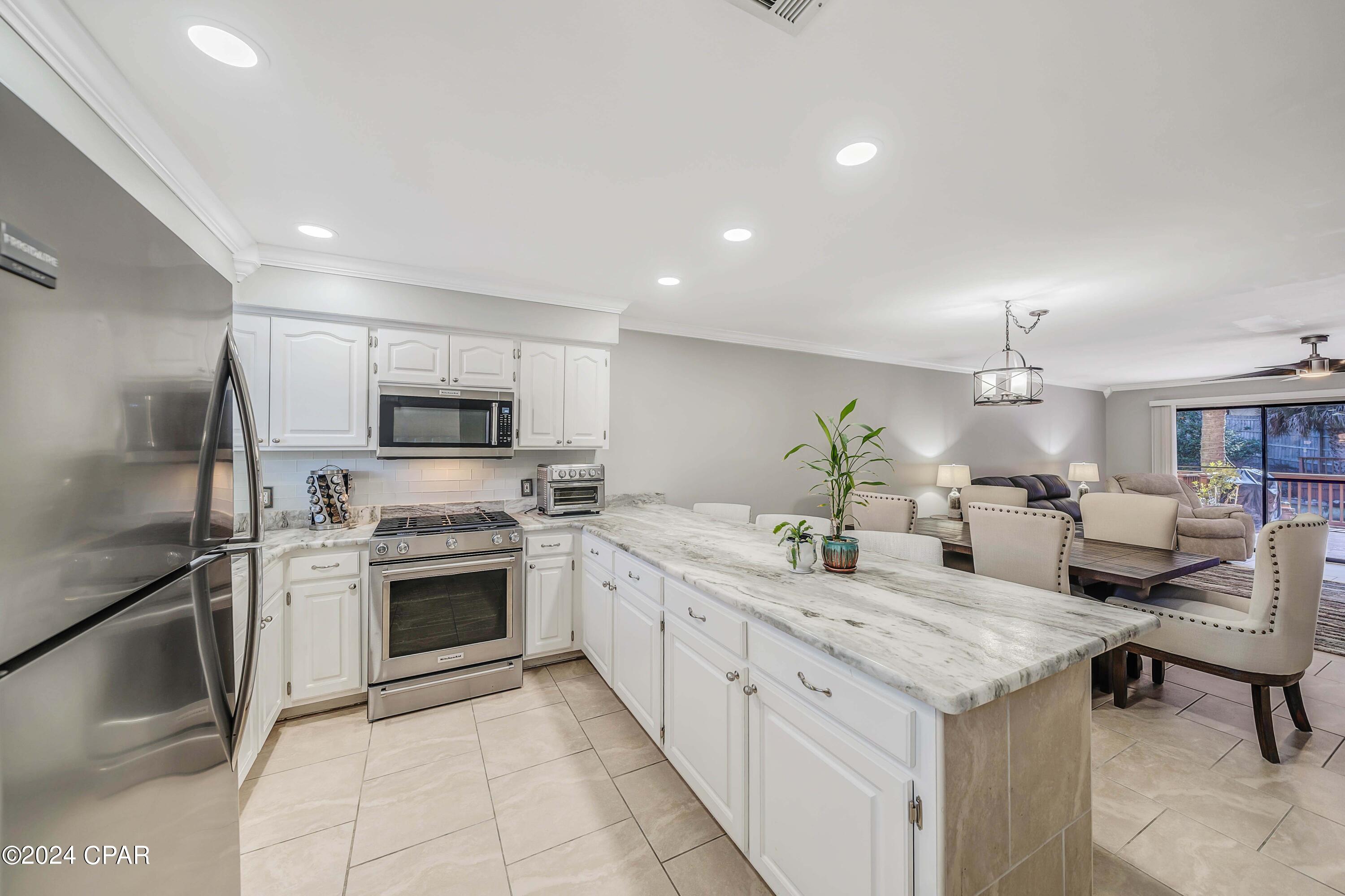 Gulf Highlands Beach Resort - Residential Lease