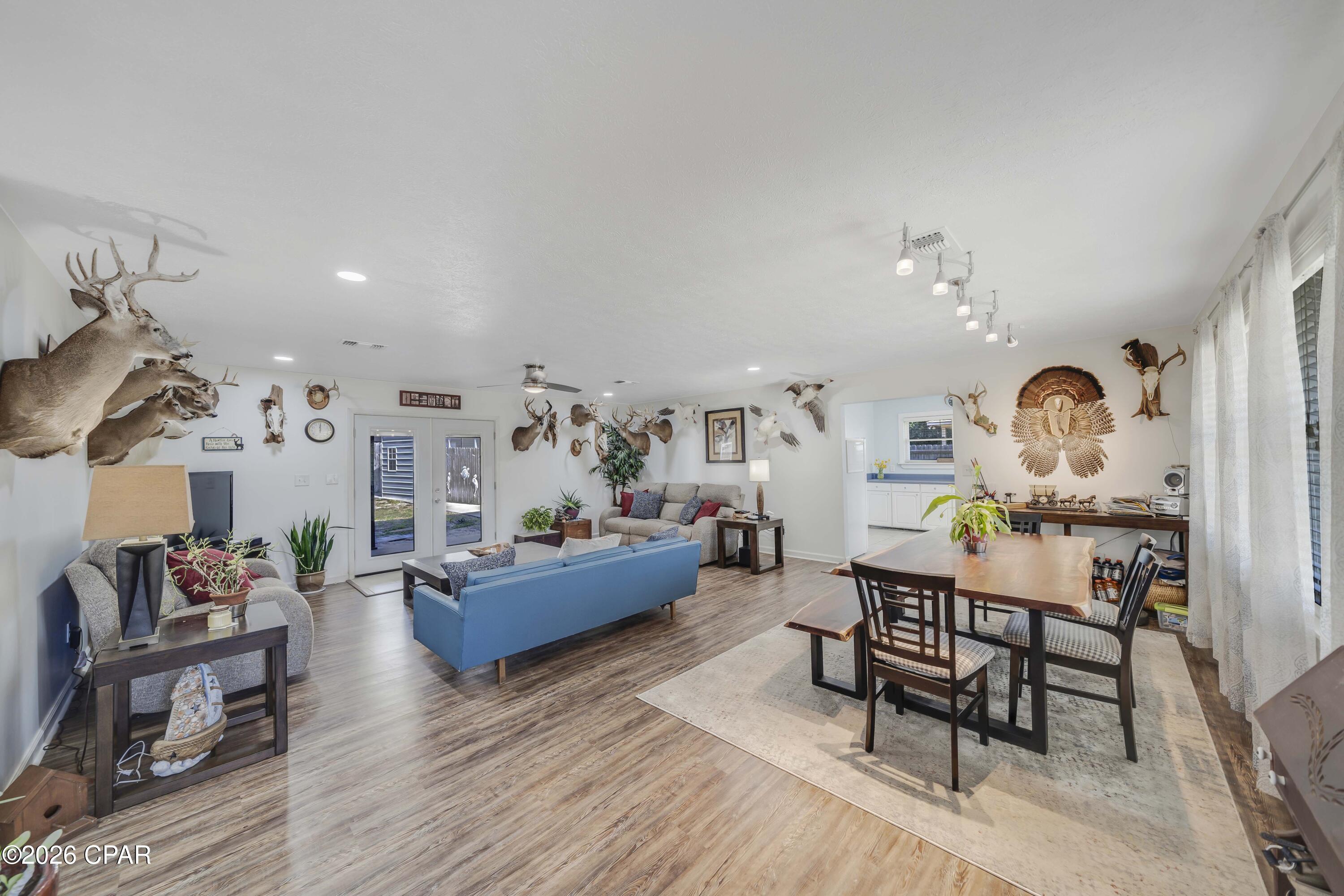 Magnolia Beach - Residential