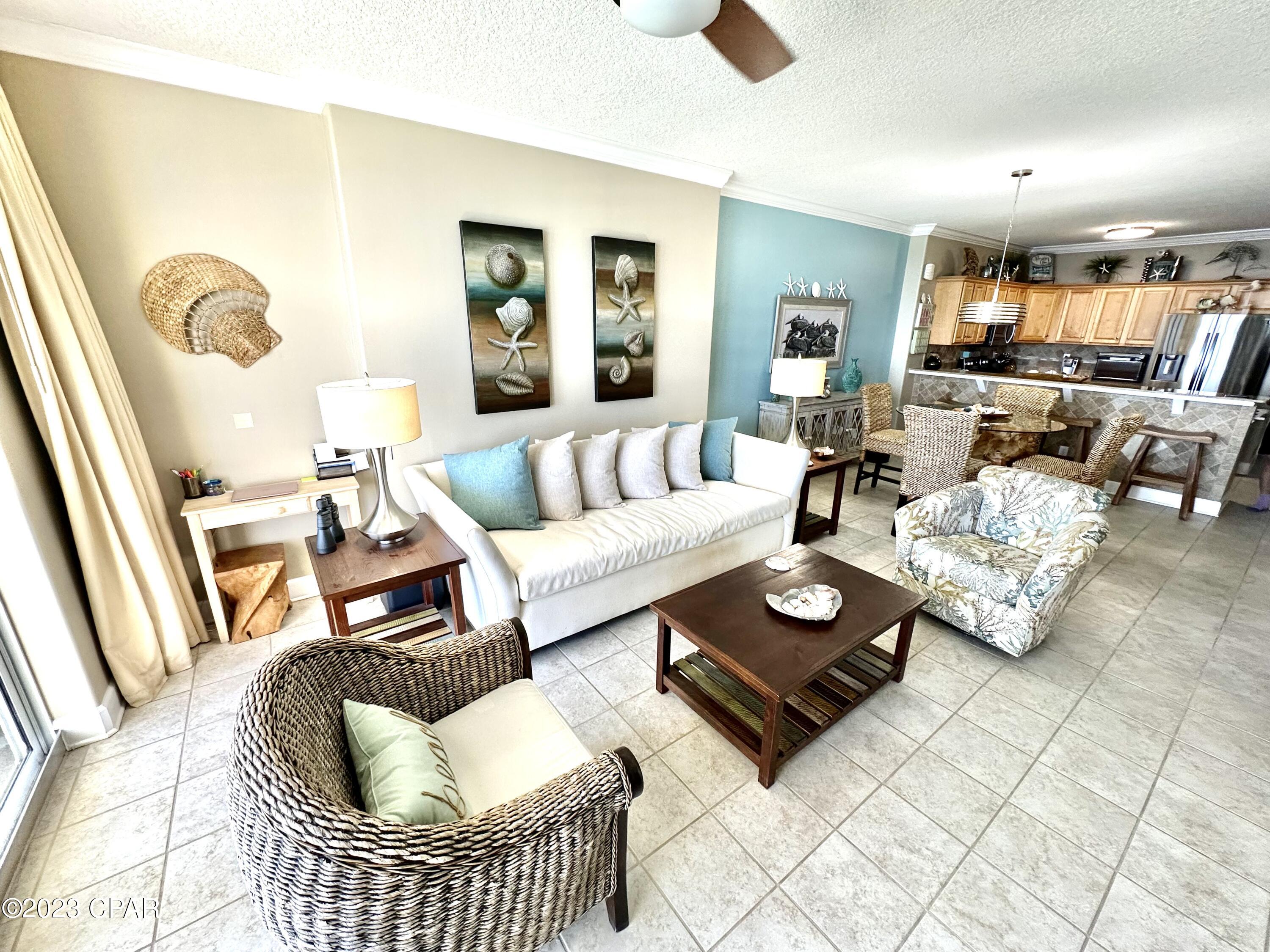 Tropic Winds - Residential