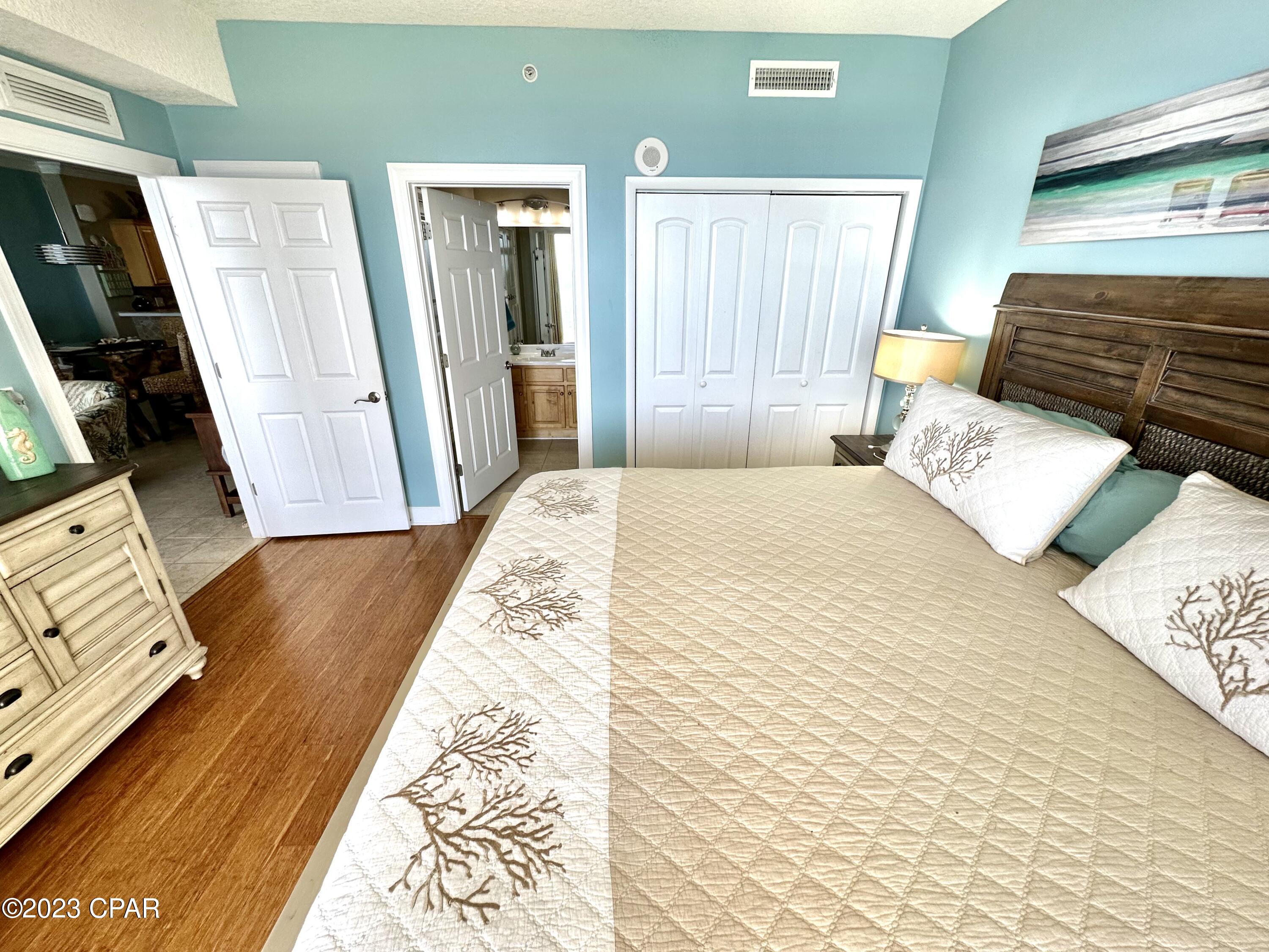 Tropic Winds - Residential