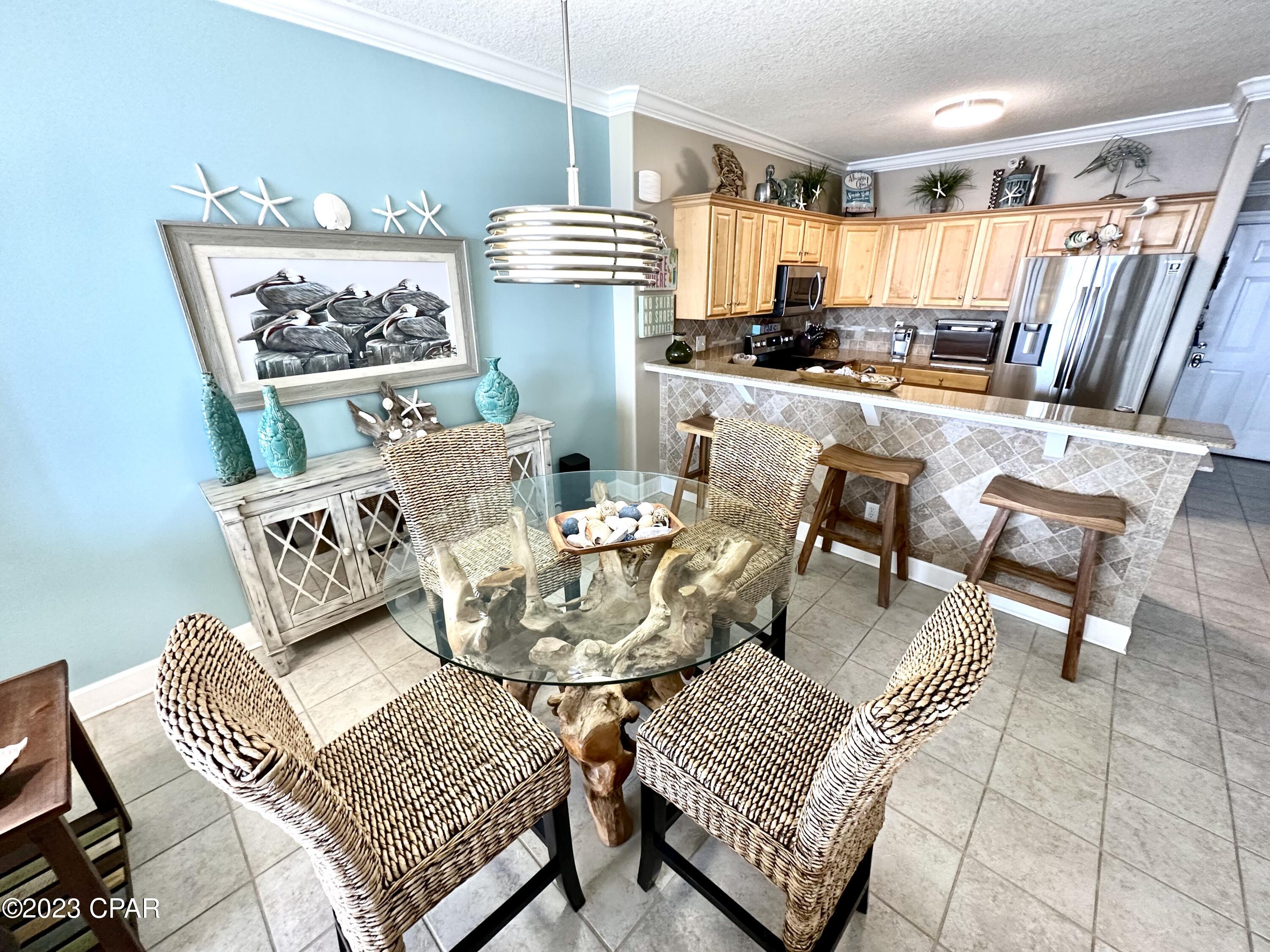 Tropic Winds - Residential