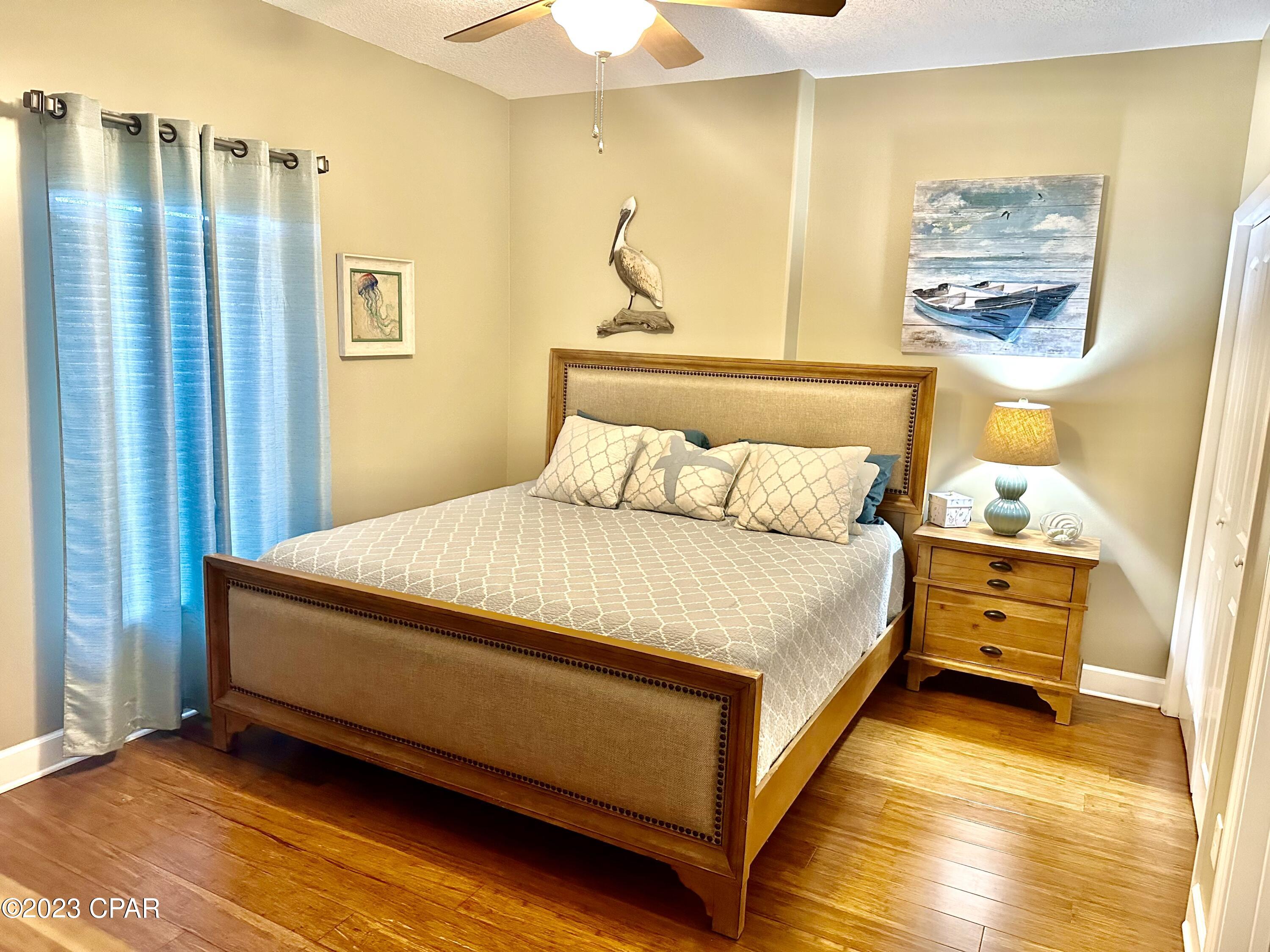 Tropic Winds - Residential