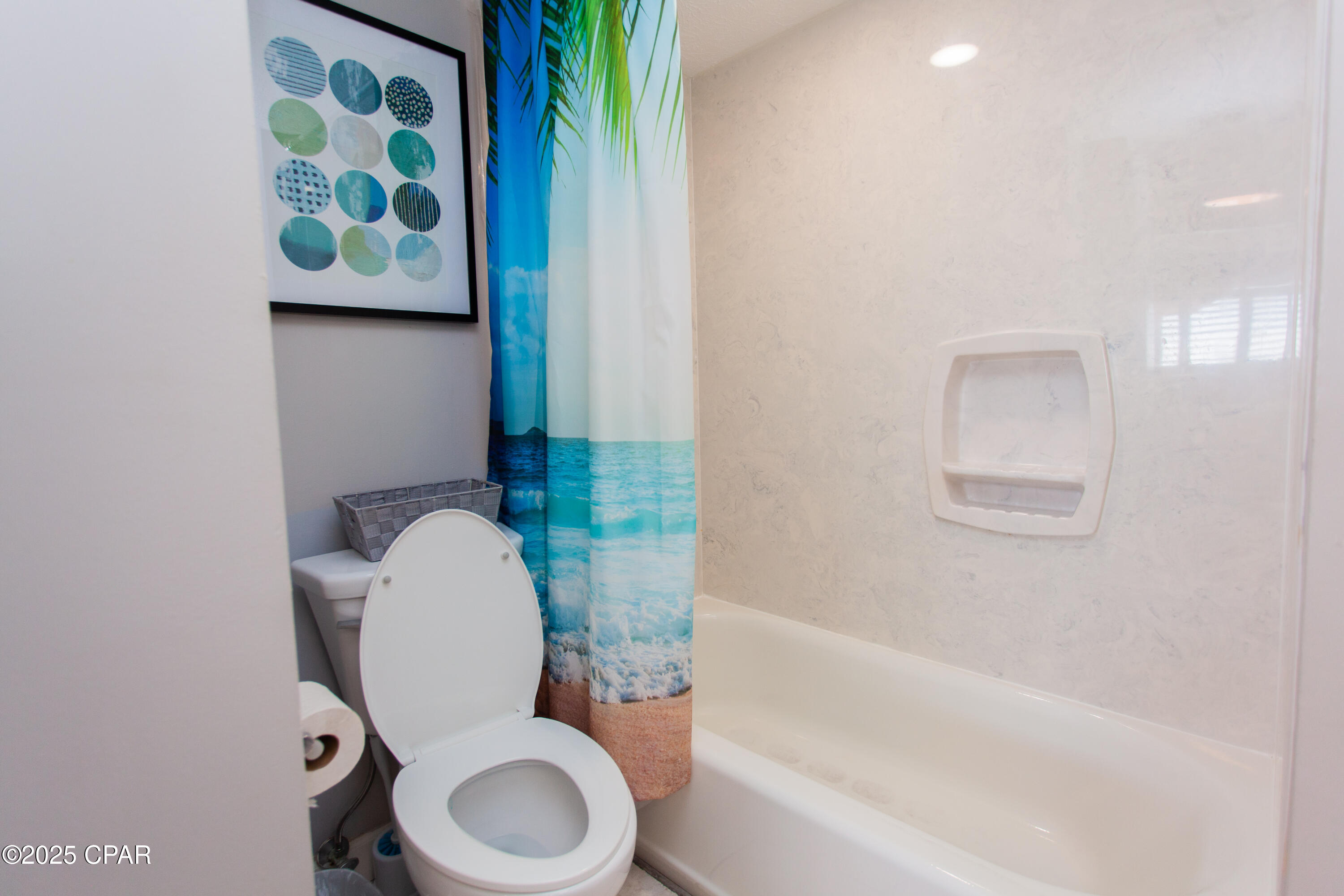 Summerhouse Condo. - Residential