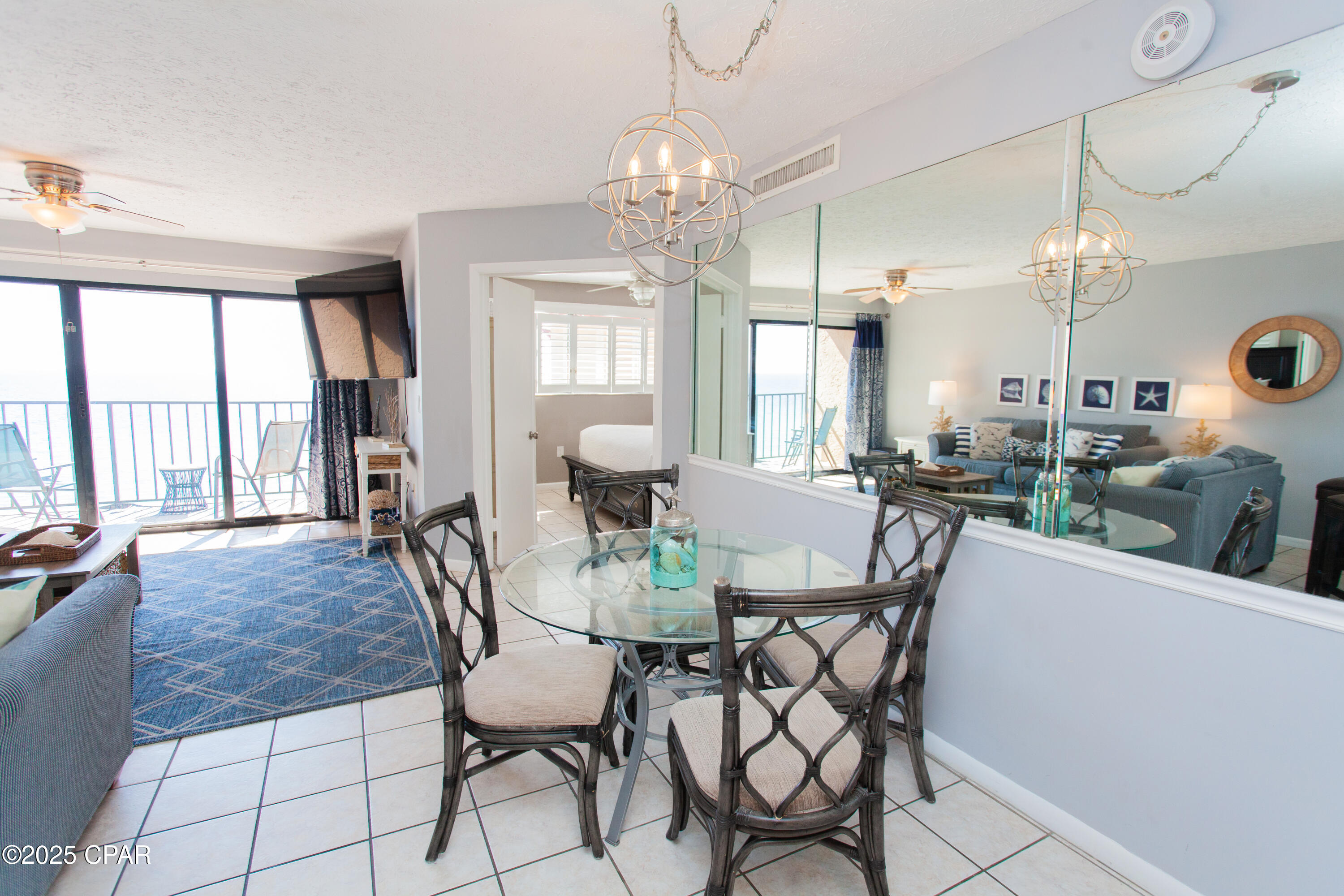 Summerhouse Condo. - Residential