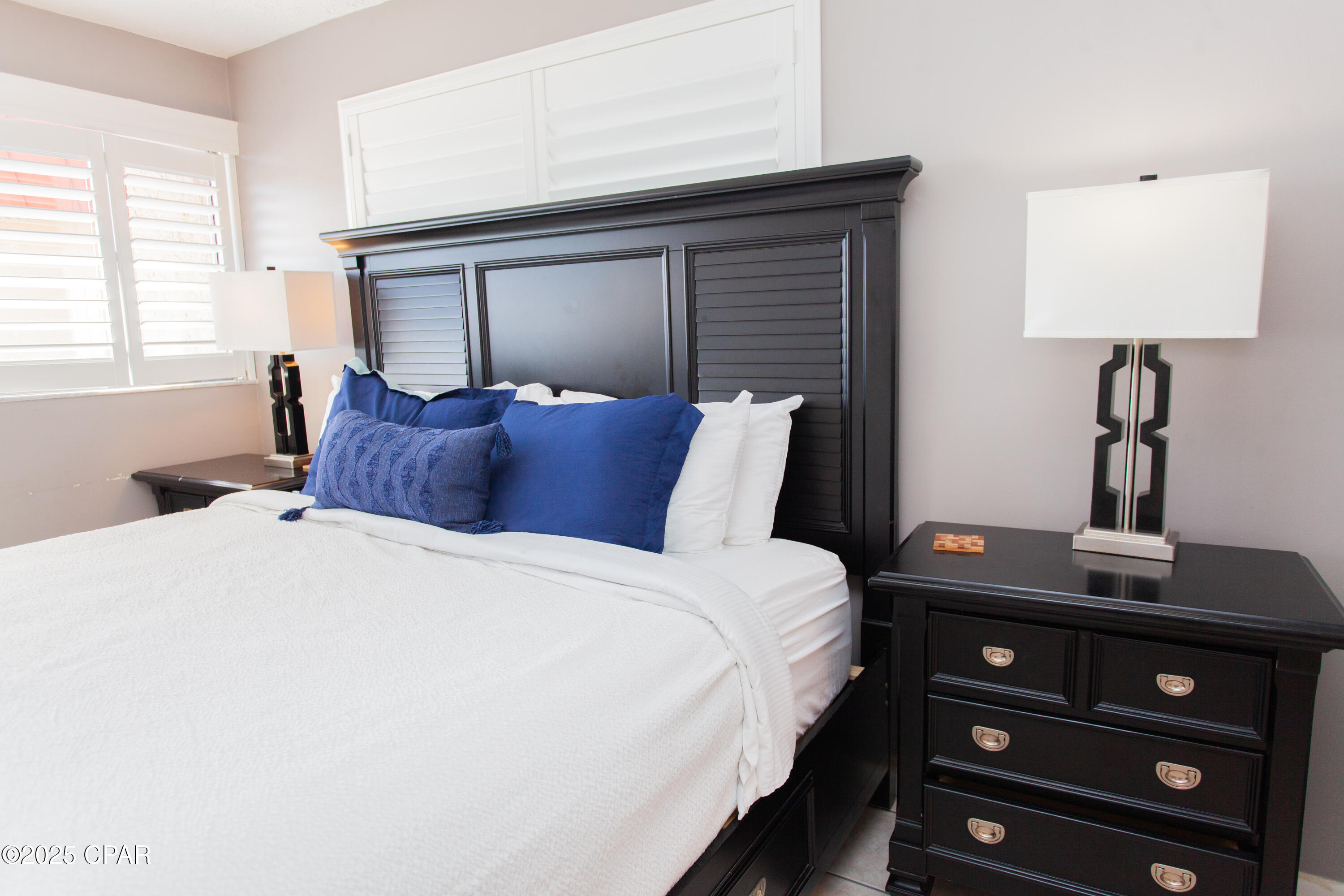Summerhouse Condo. - Residential