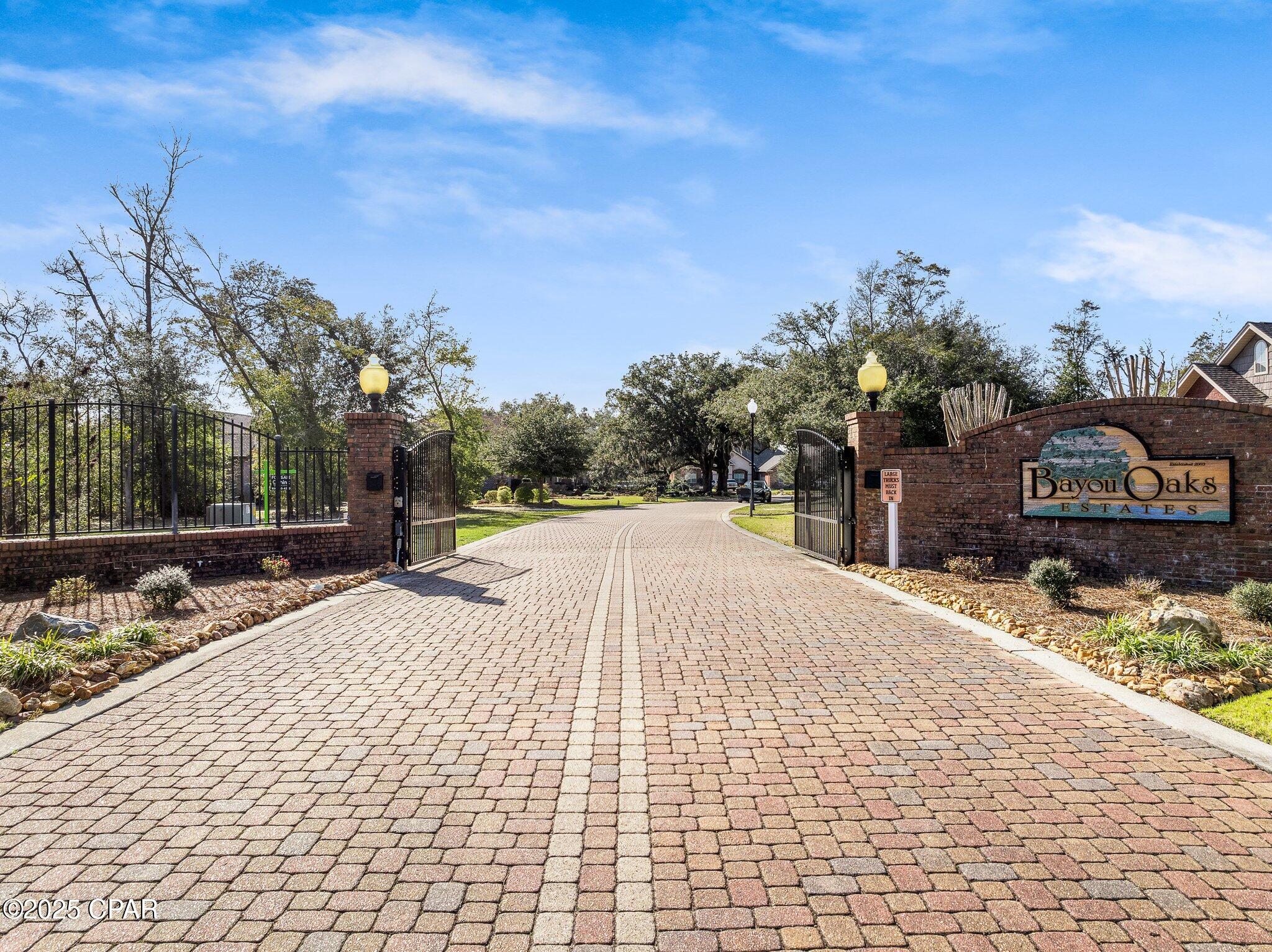 Bayou Oaks Estates - Residential