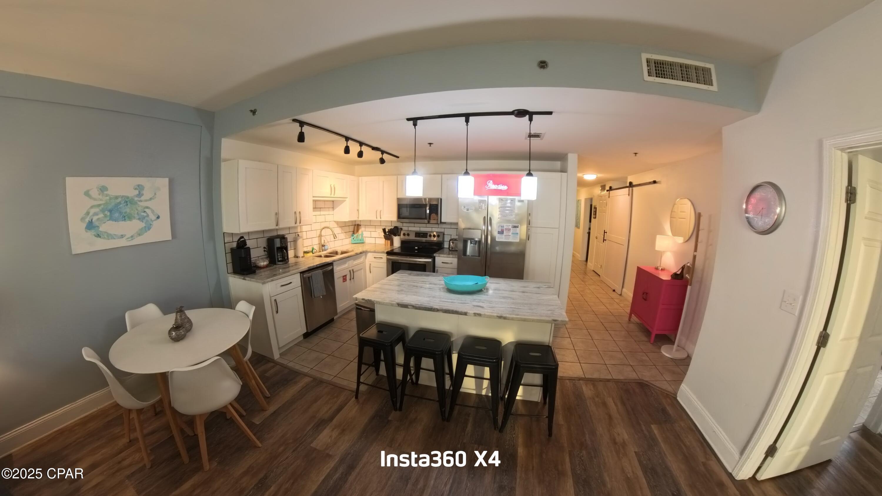 Laketown Wharf - Residential