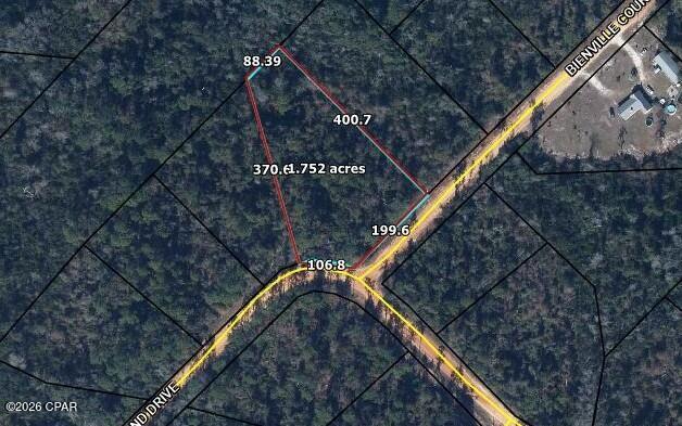 Large lot in the Compass Lake Hills area. Peaceful with space to get away from it all.

This could be your dream home lot.