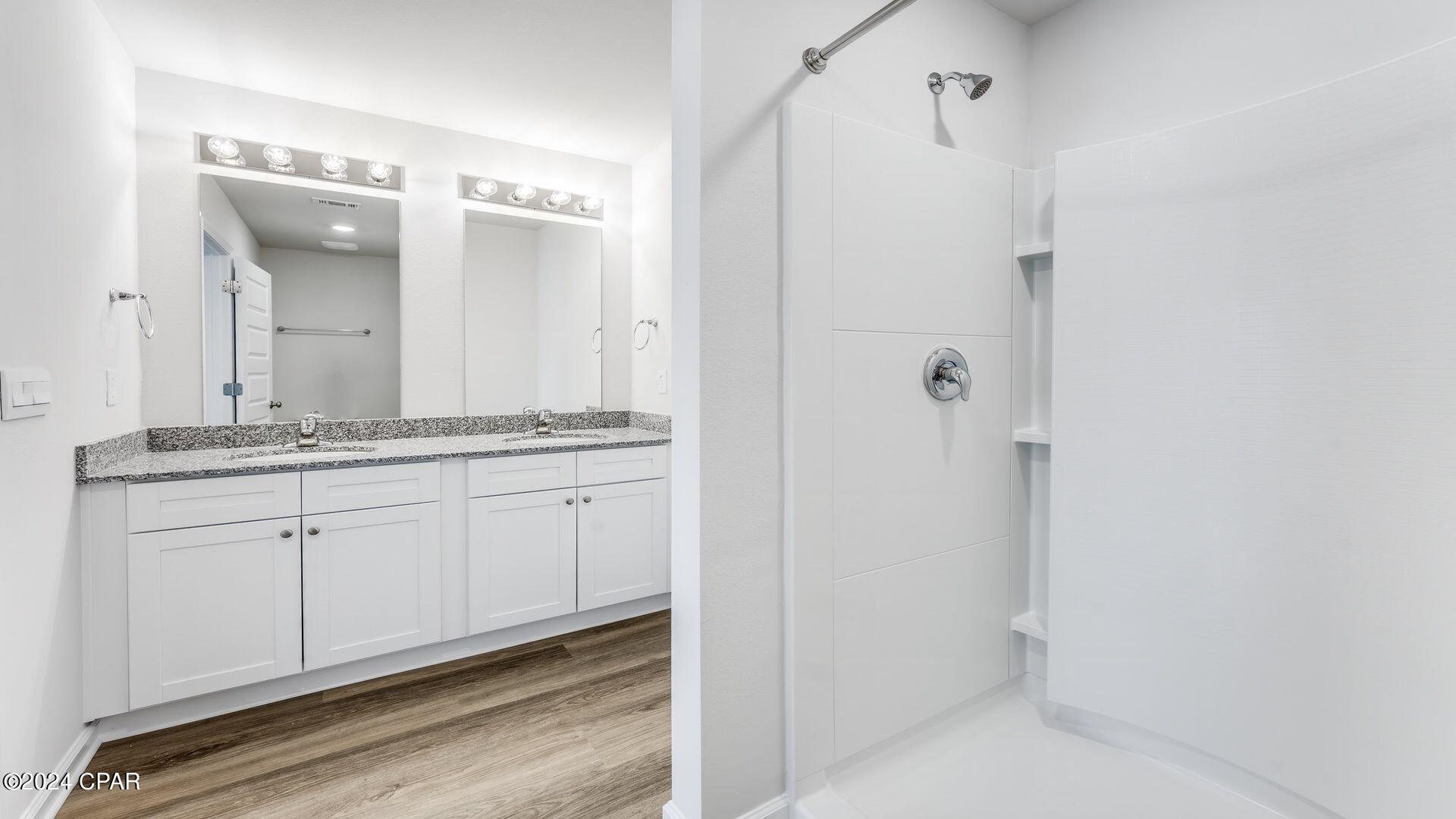 Jakes Landing - Residential