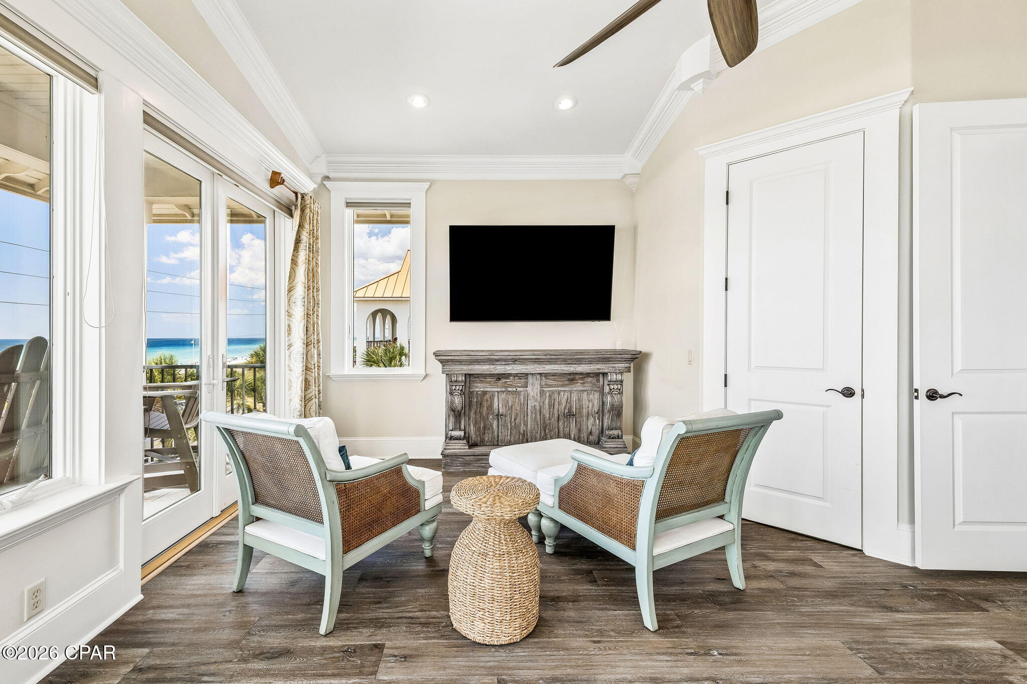 Seahorse Villas - Residential