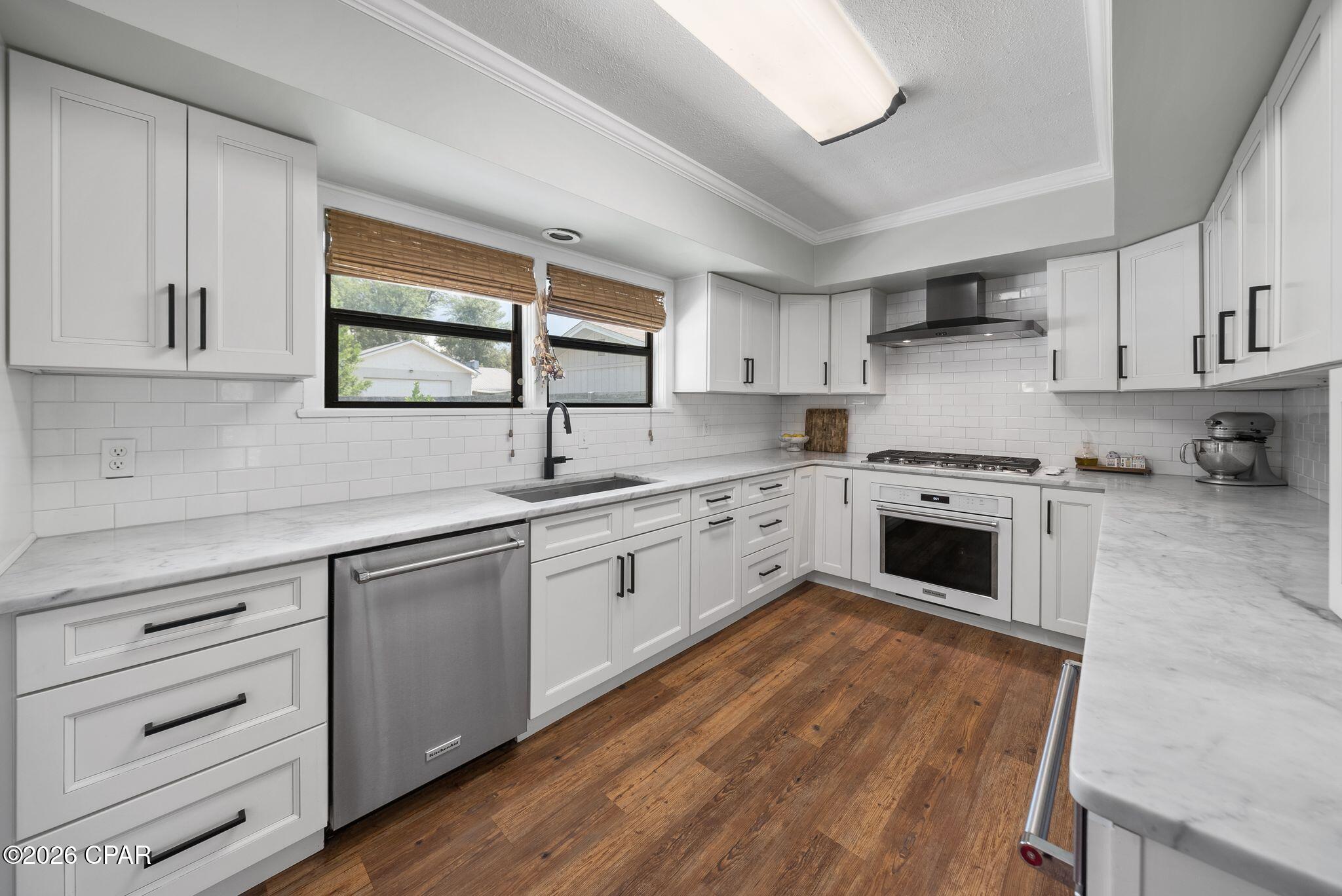 Cove Terrace - Residential