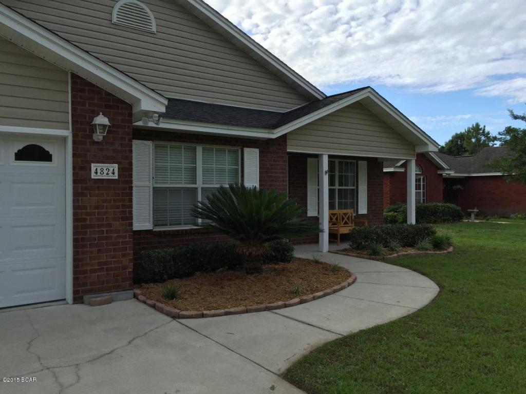 This 3 bedroom, 2 bath house is wonderful! Brand new carpet, Maytag appliances, spacious backyard, and open layout! The neighborhood is family friendly with an elementary and middle school just a few blocks away!