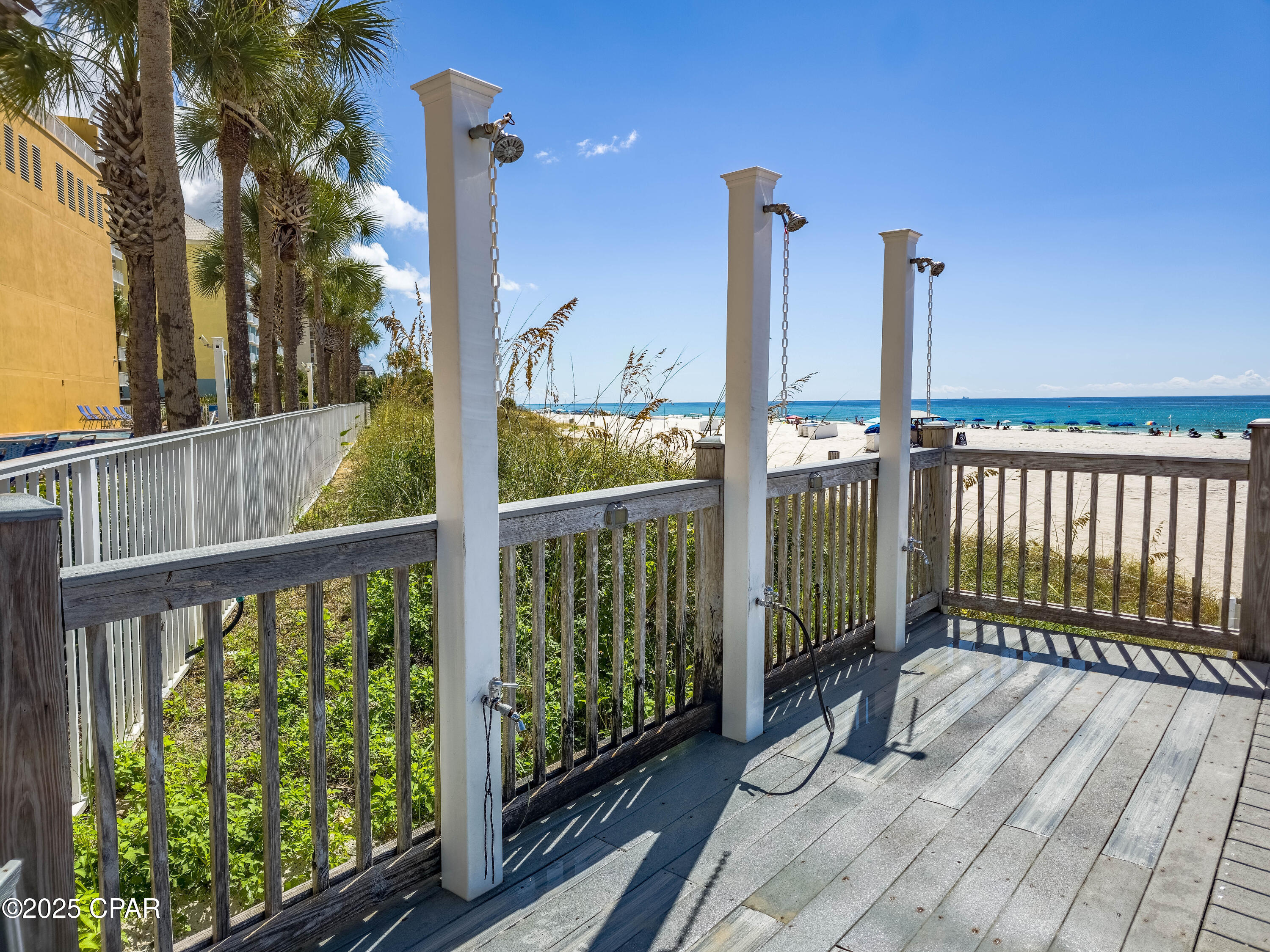 Sterling Reef - Residential