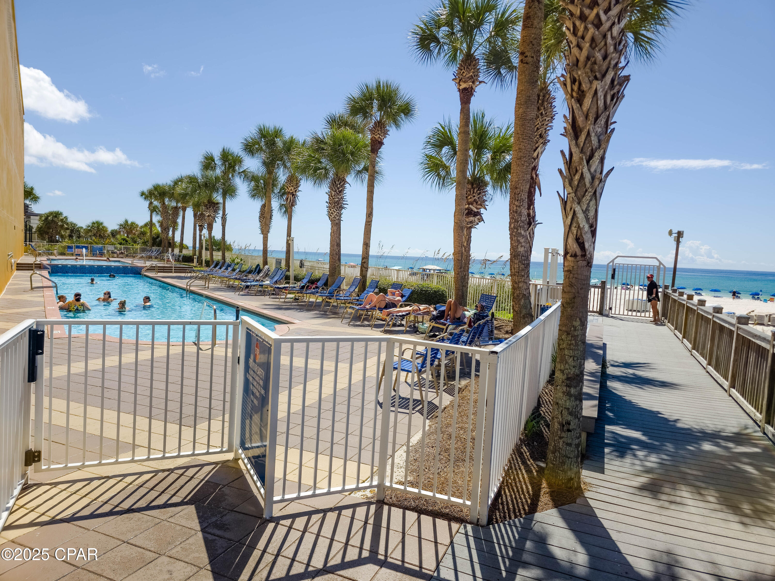 Sterling Reef - Residential