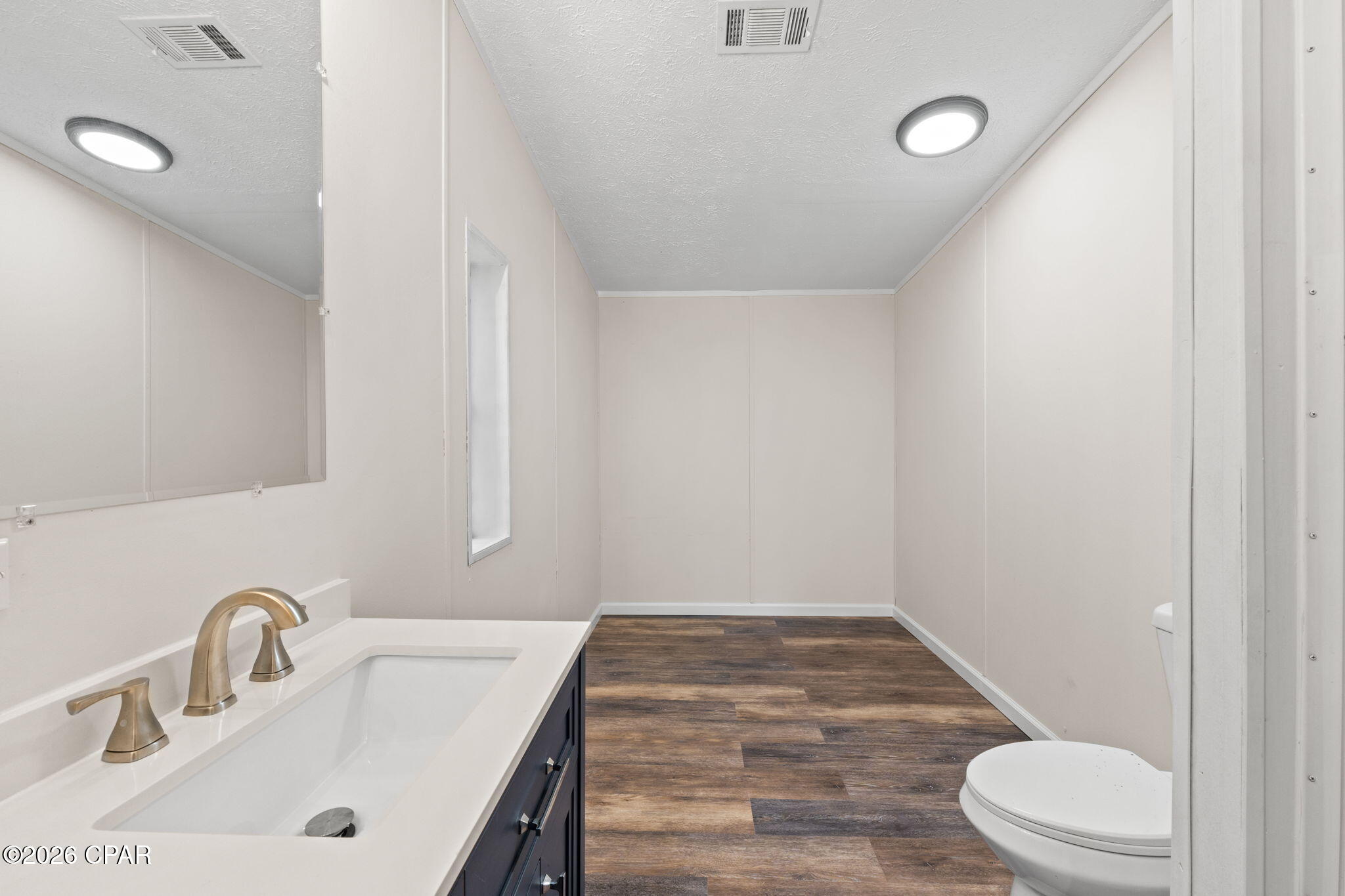 Juniper Lake - Residential