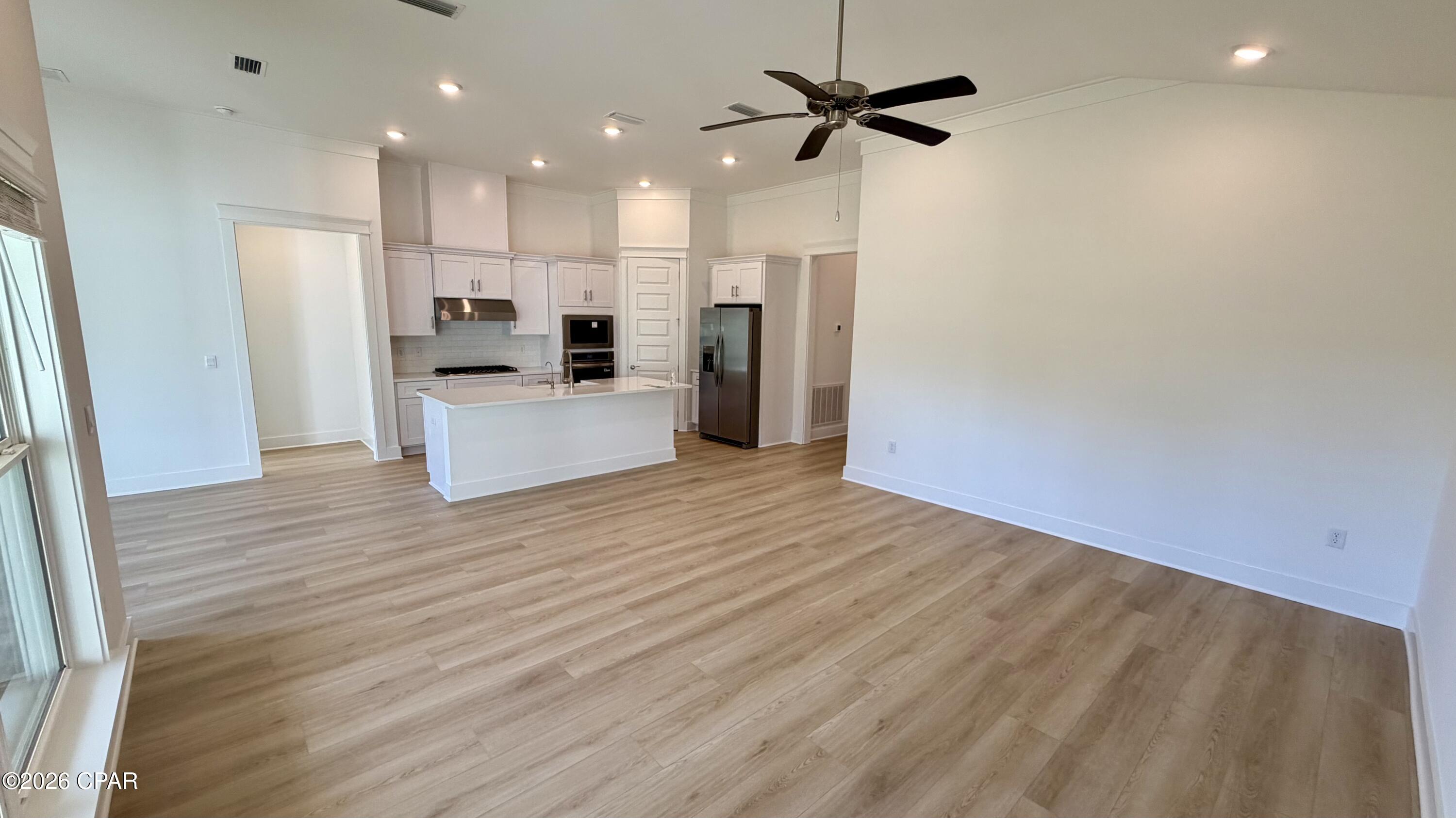 [No Recorded Subdiv] - Residential Lease