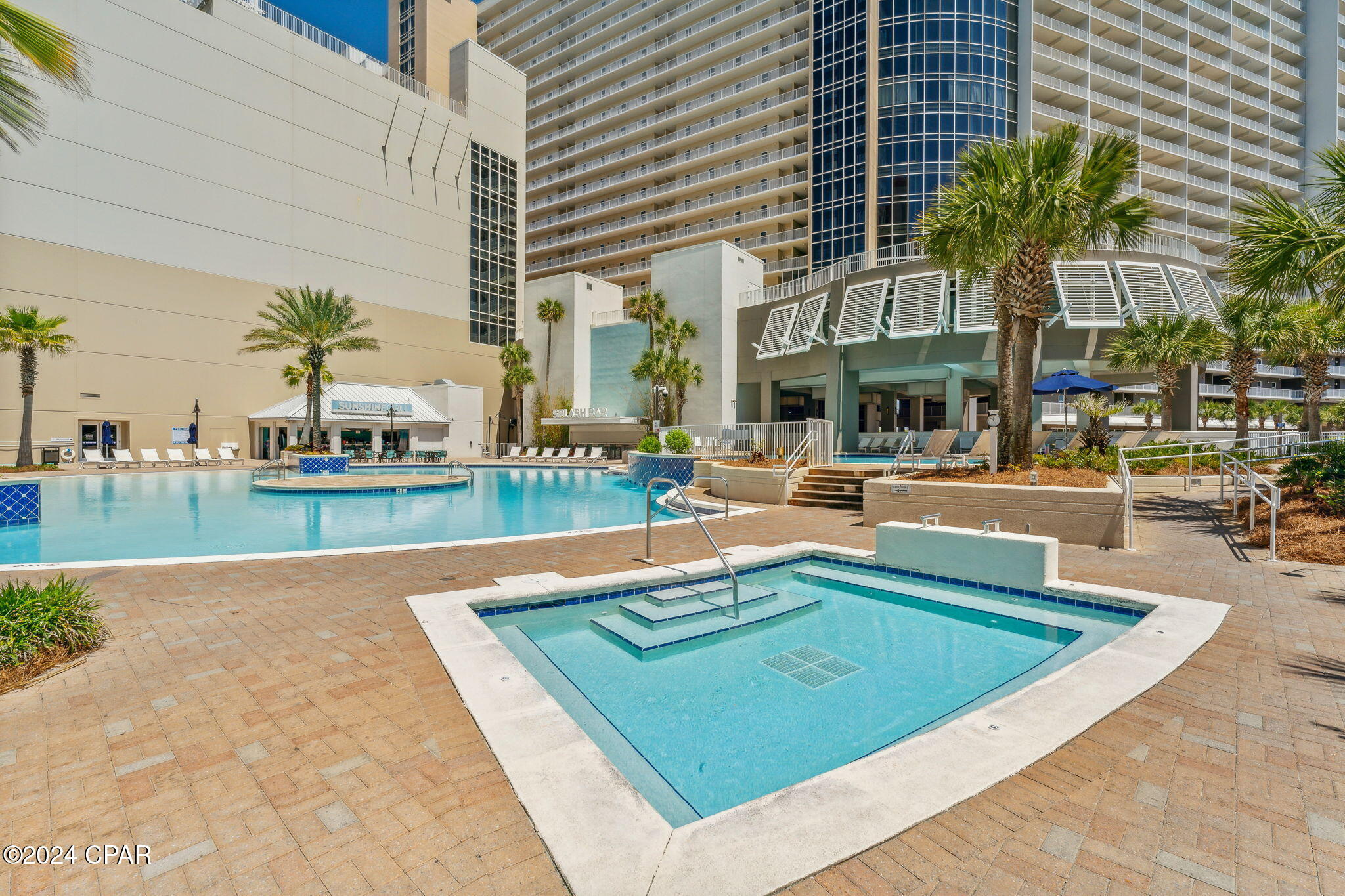 Laketown Wharf - Residential