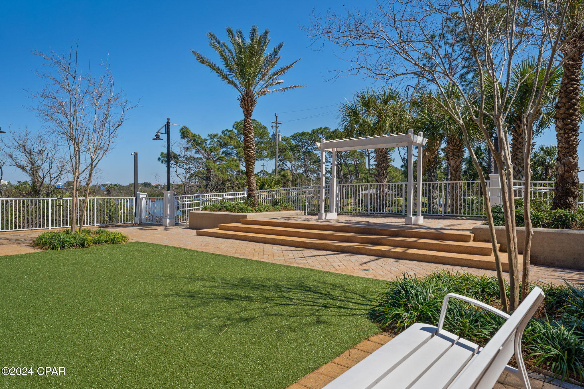 Laketown Wharf - Residential