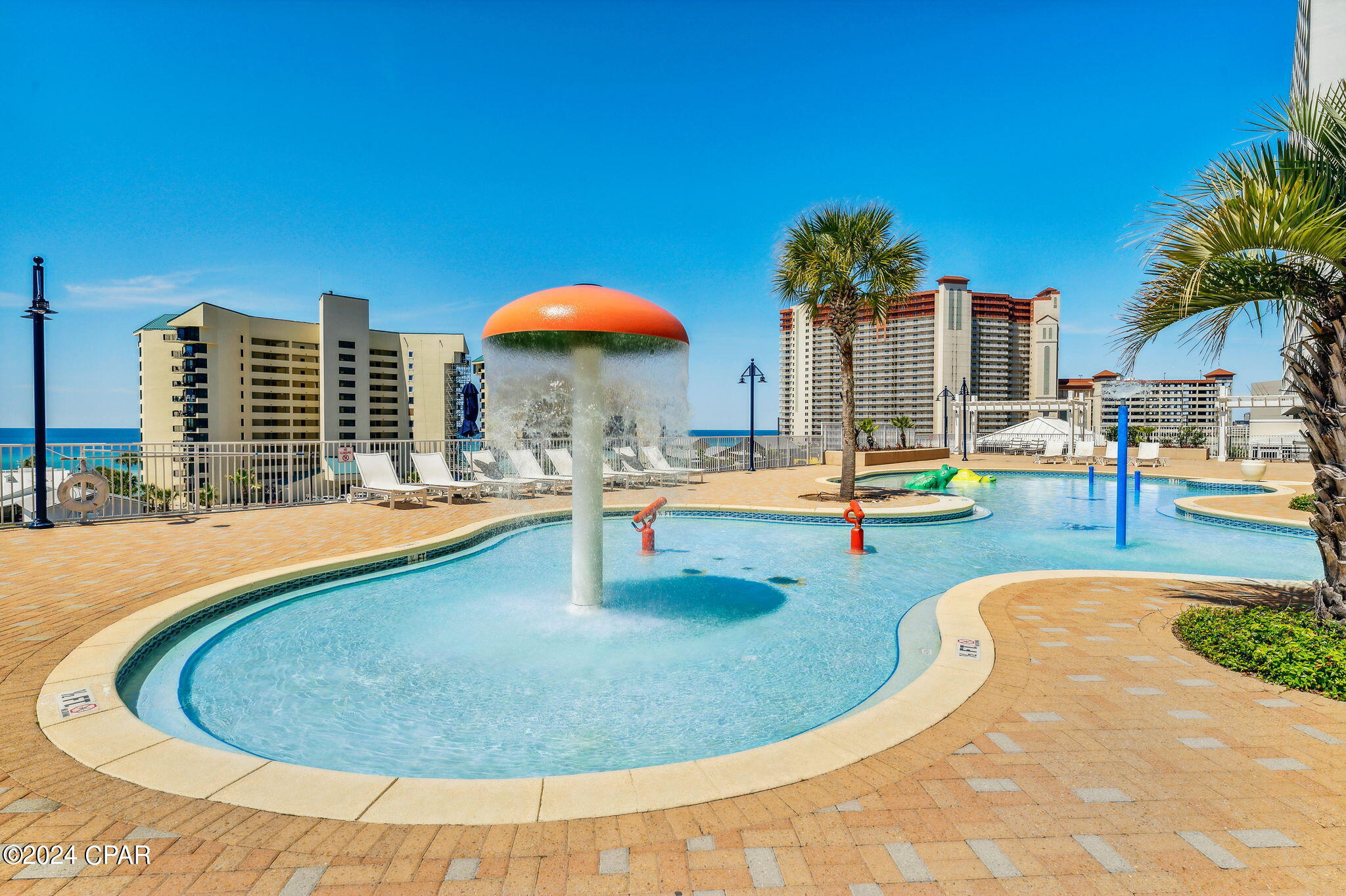 Laketown Wharf - Residential